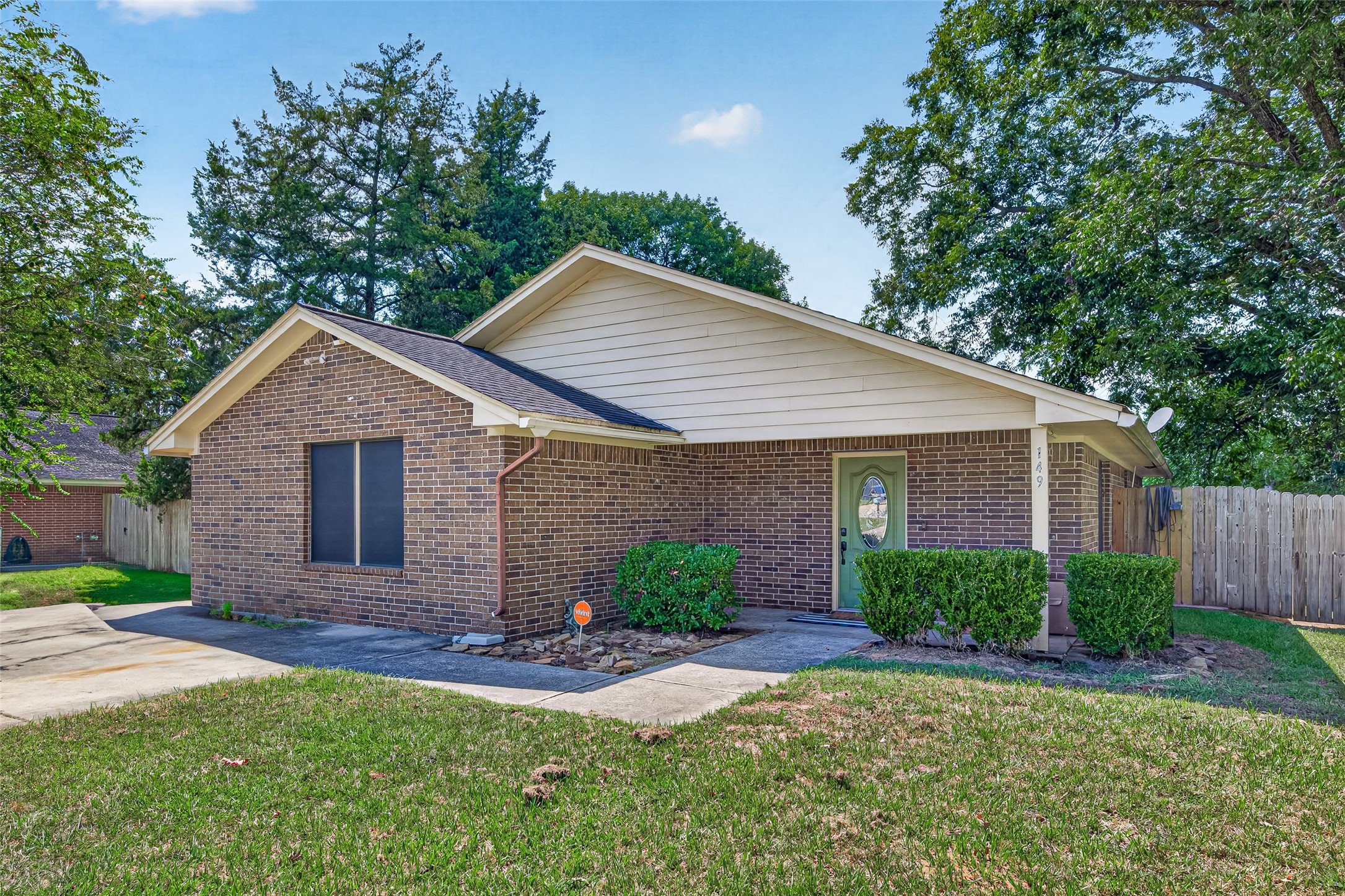 149 Hillside Drive Property Photo 2