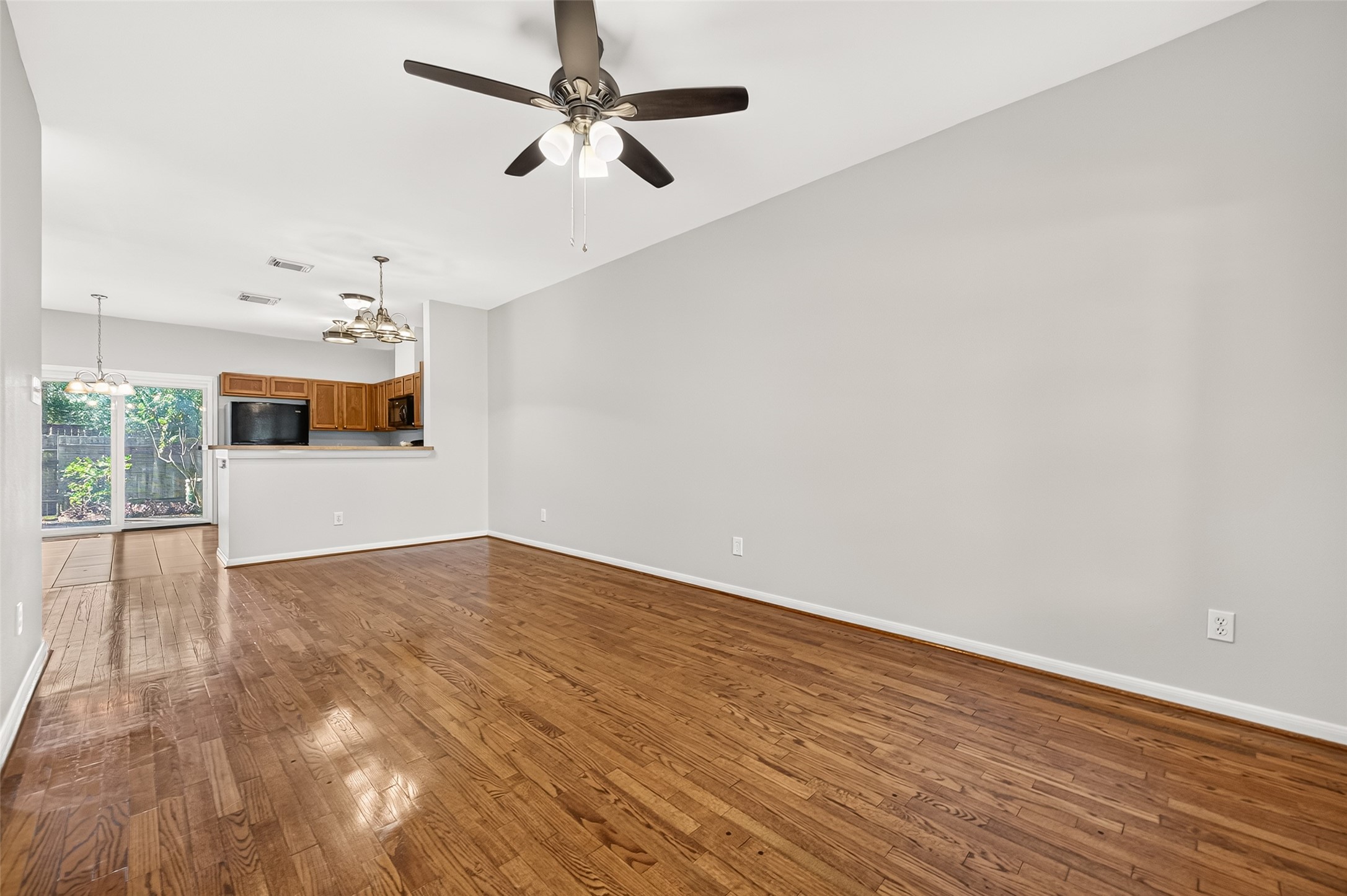 14551 Roaring Fork Lane Property Photo 4