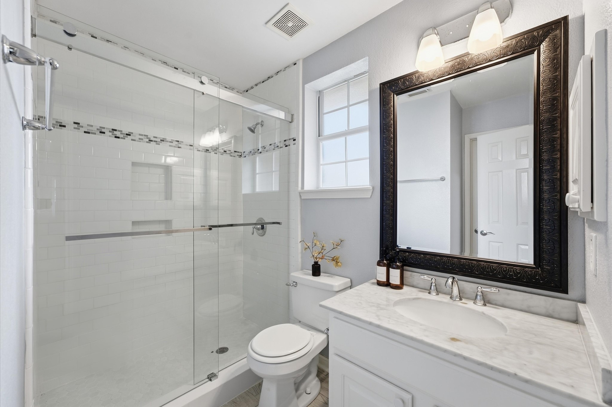 3010 Peekskill Court Property Photo 18