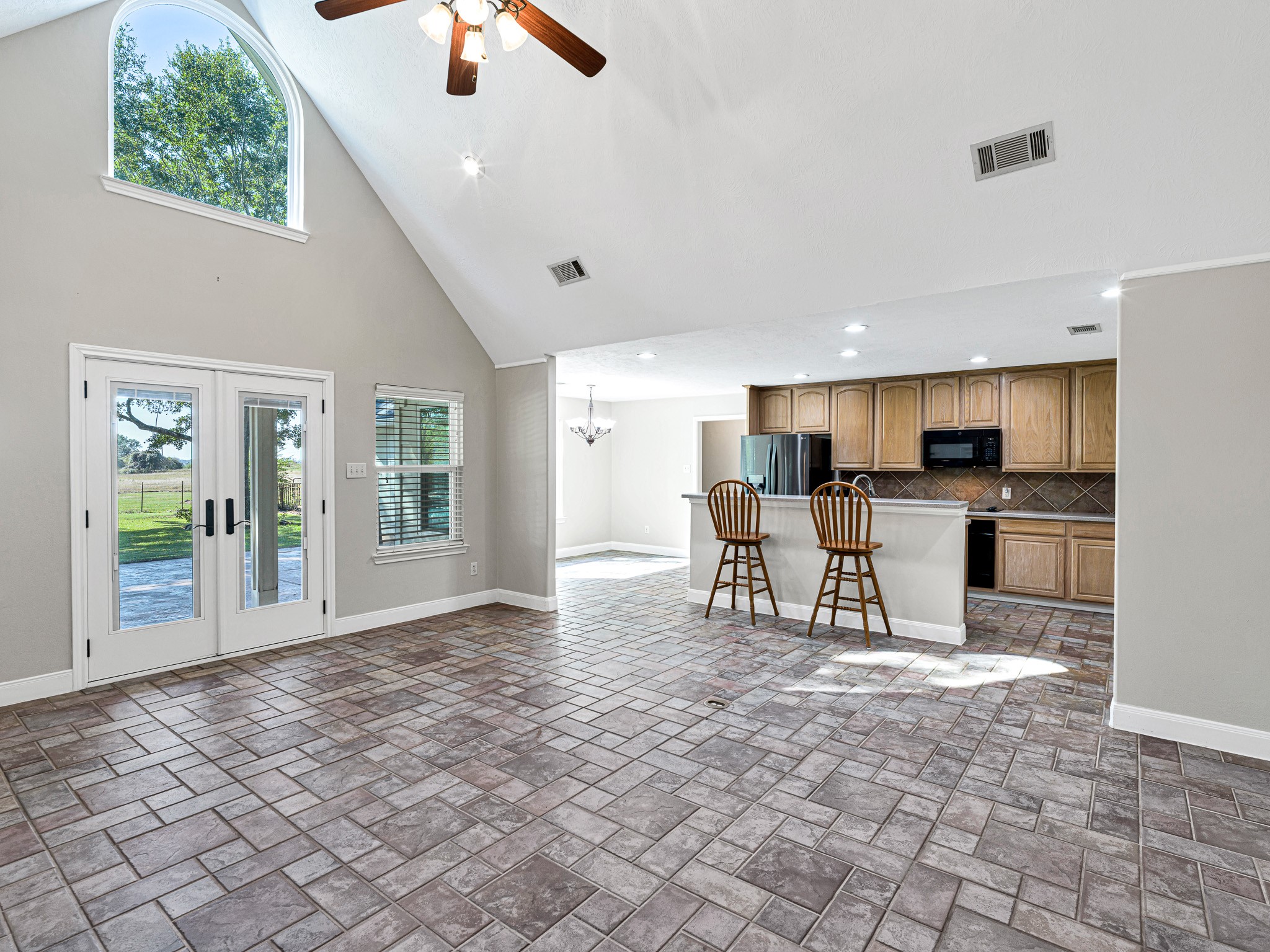 32601 Rogers Road Property Photo 16