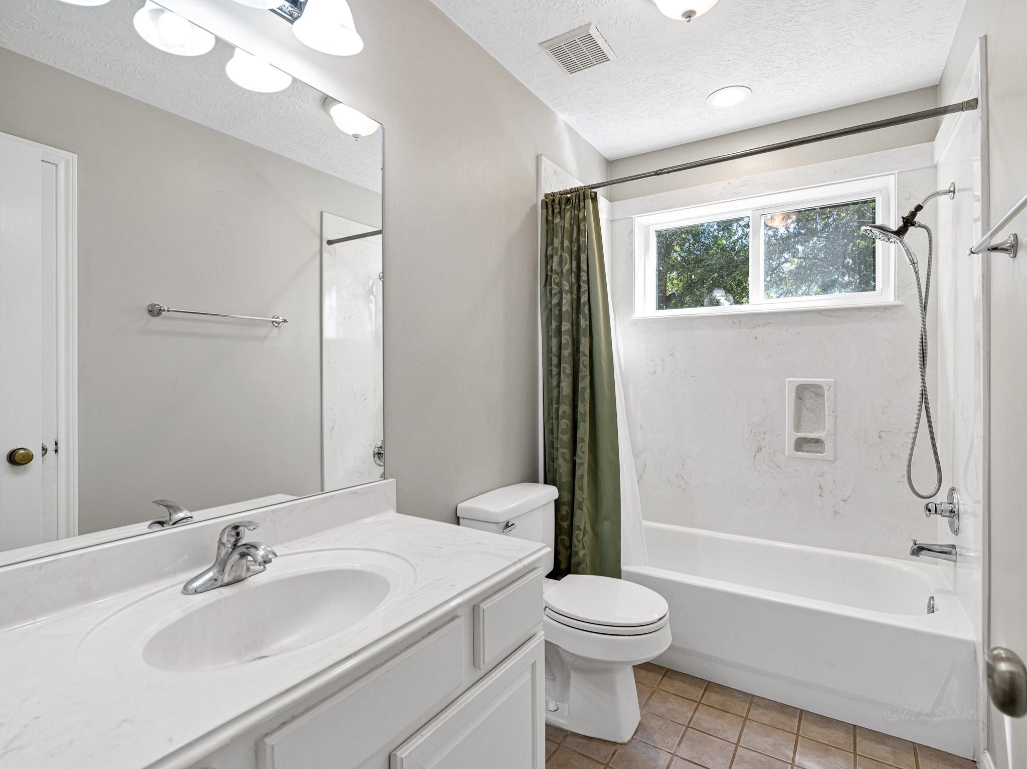 32601 Rogers Road Property Photo 34