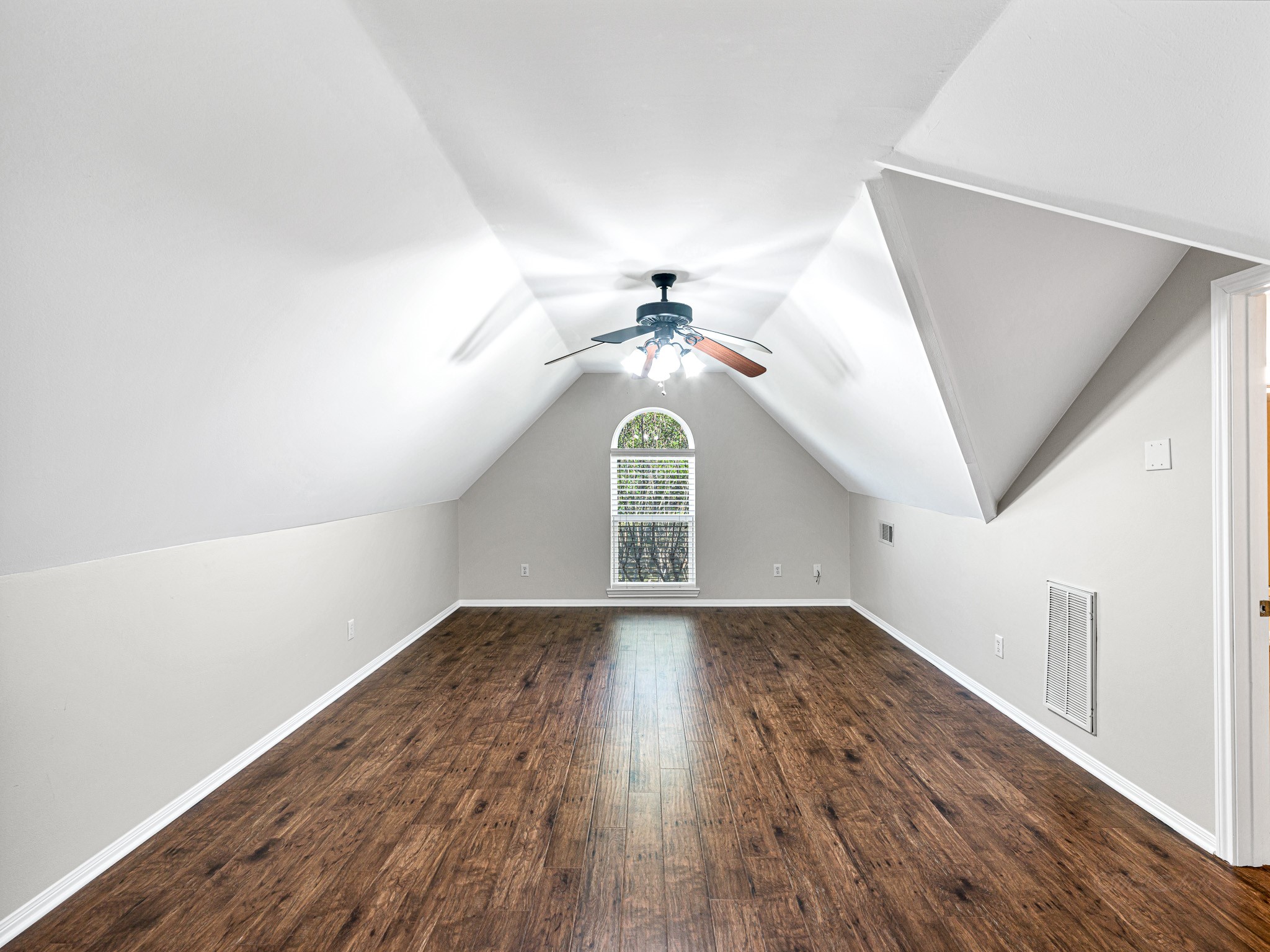 32601 Rogers Road Property Photo 37