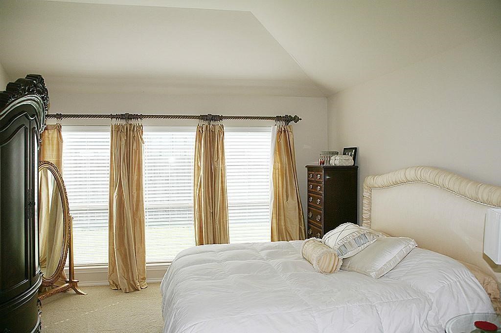 868 Sierra Brook Lane Property Photo 9