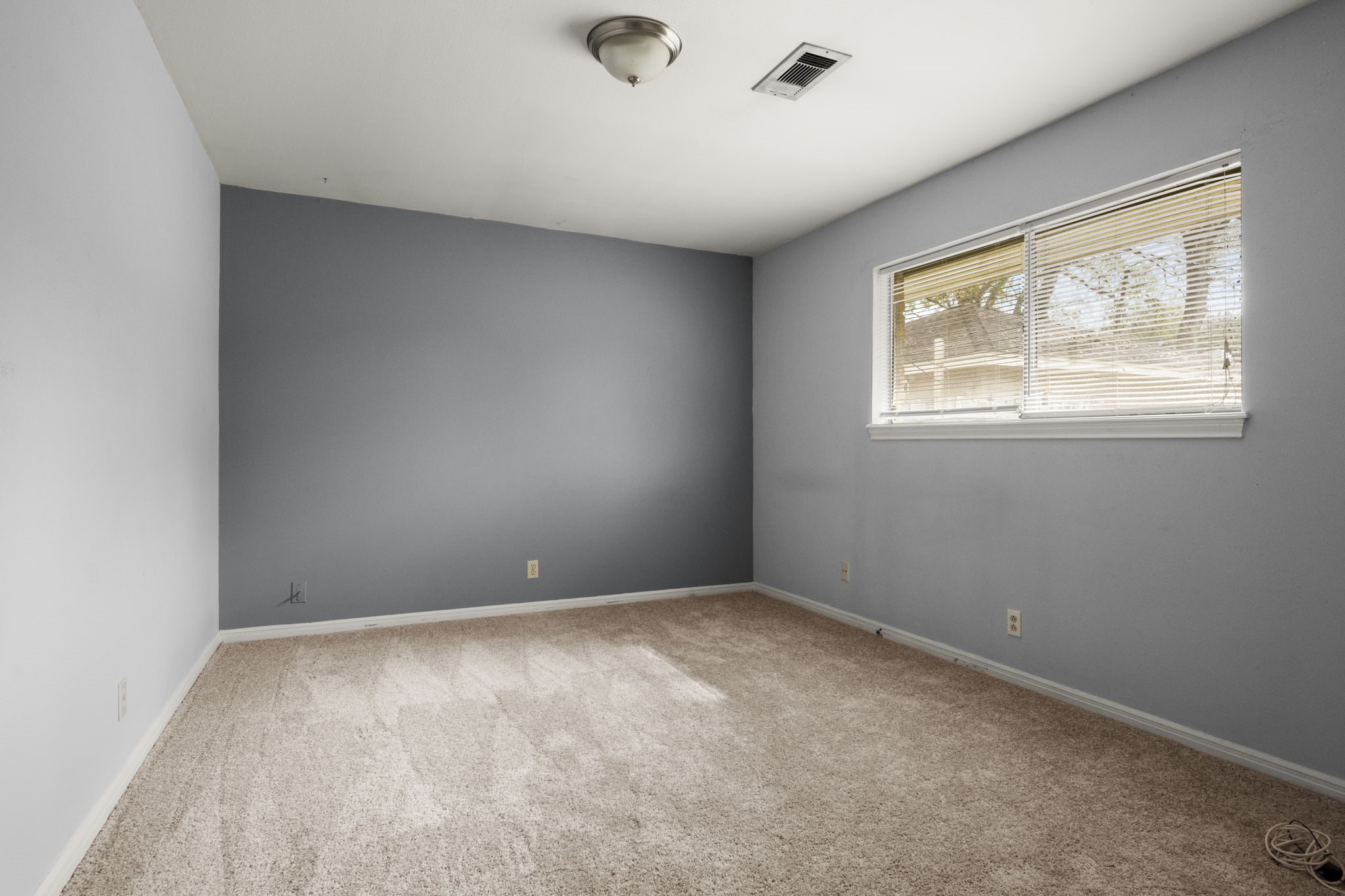 1039 Marcella Property Photo 19