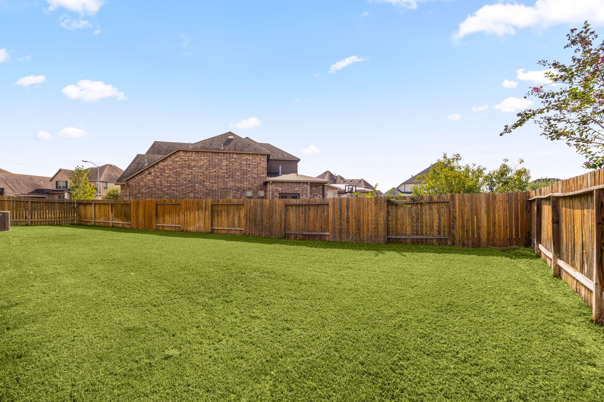 1403 Ashen Flock Court Property Photo 28