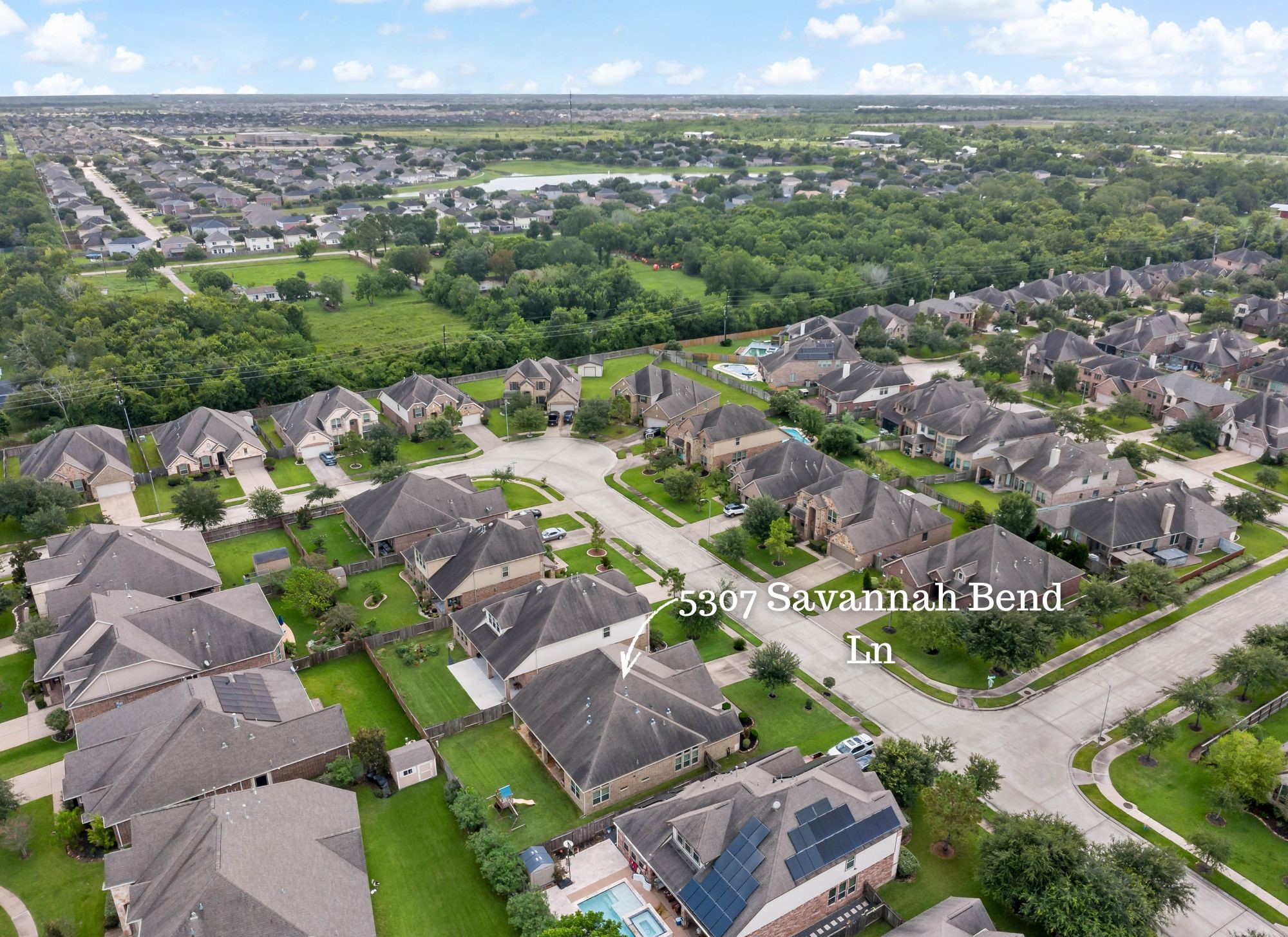 5307 Savannah Bend Drive Property Photo 8