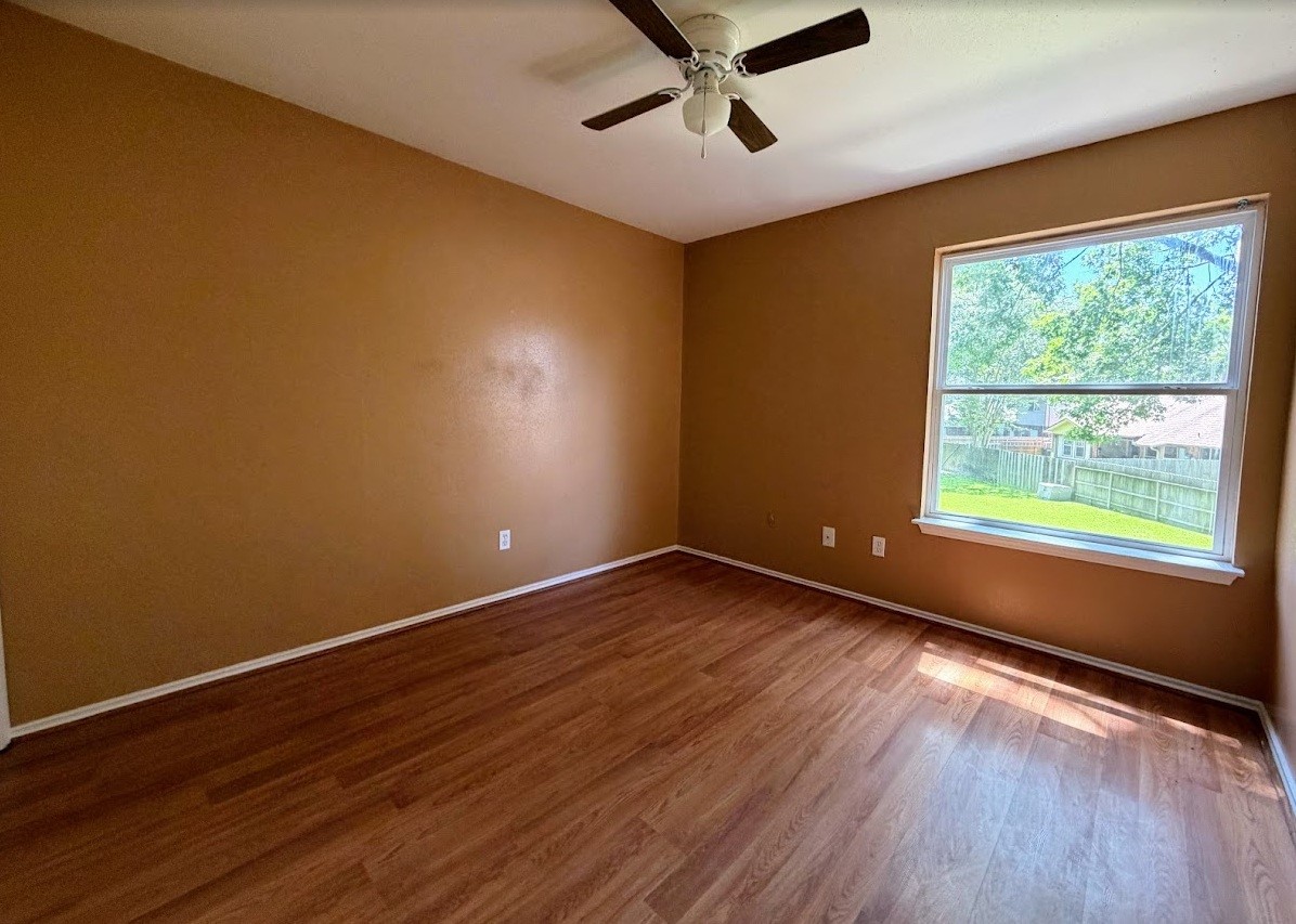 10307 Linecamp Drive Property Photo 13