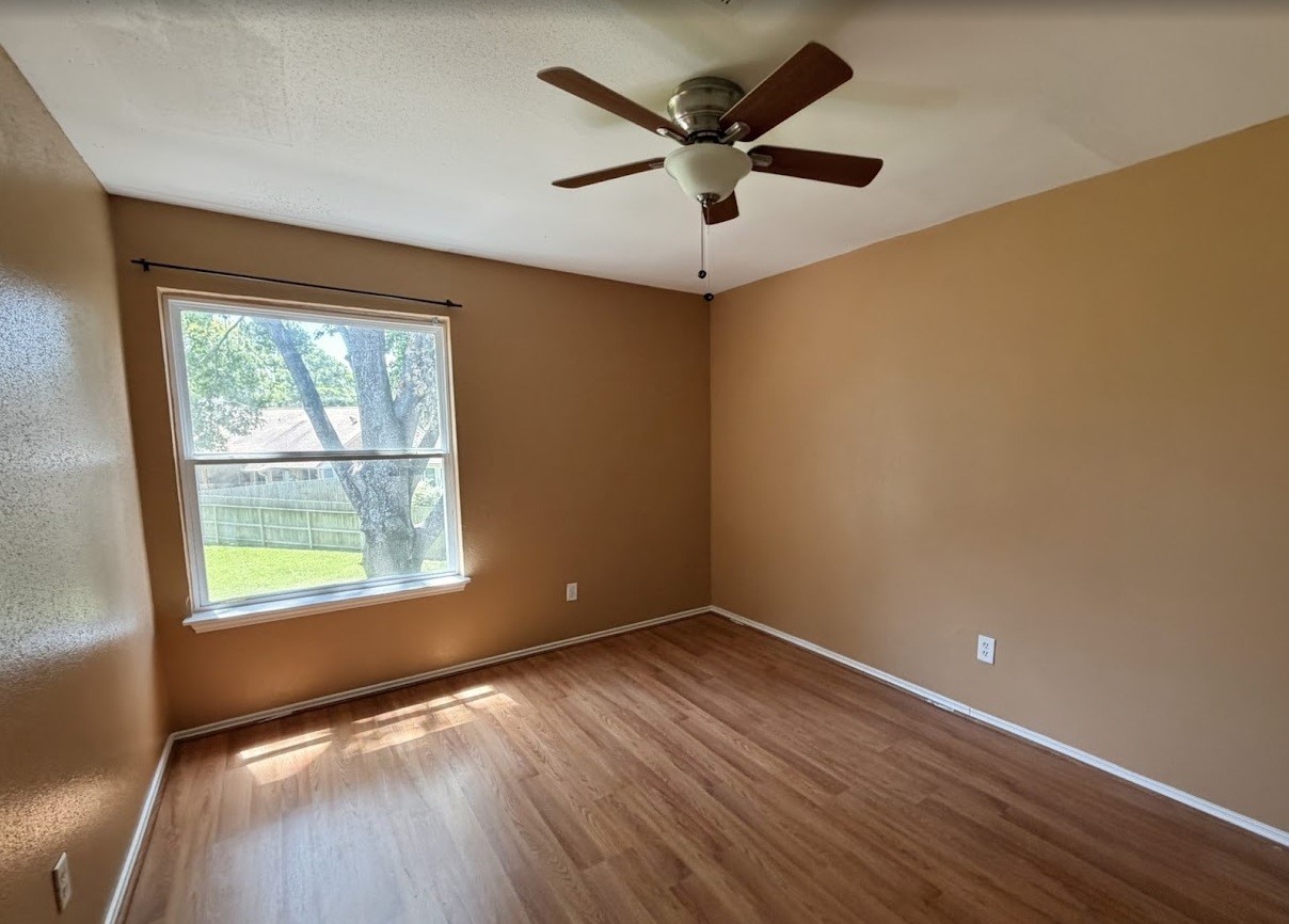 10307 Linecamp Drive Property Photo 16
