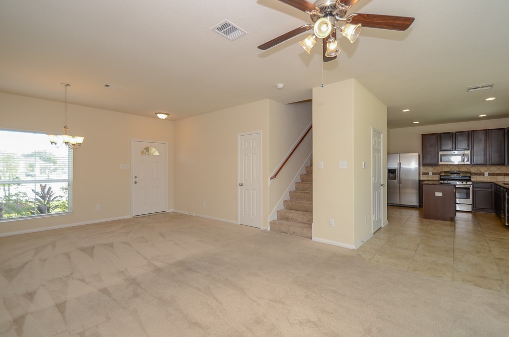 14935 Vinegrove Falls Court Property Photo 7