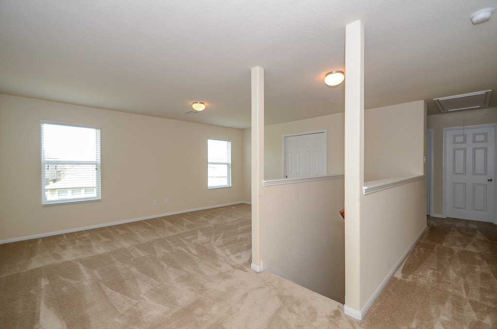 14935 Vinegrove Falls Court Property Photo 15