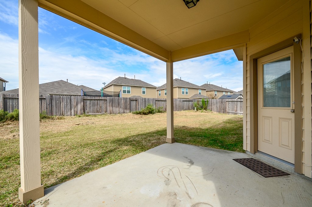 14935 Vinegrove Falls Court Property Photo 30