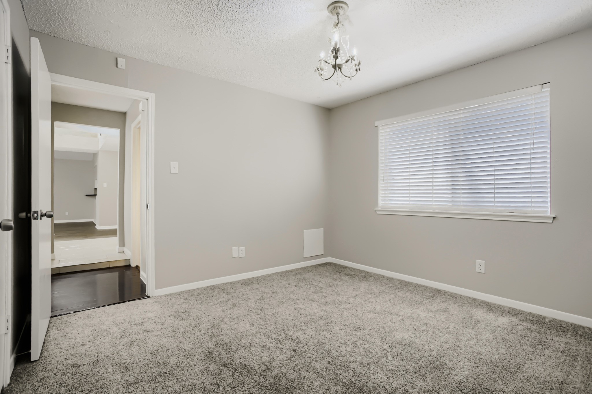 16227 Mill Point Drive Property Photo 15