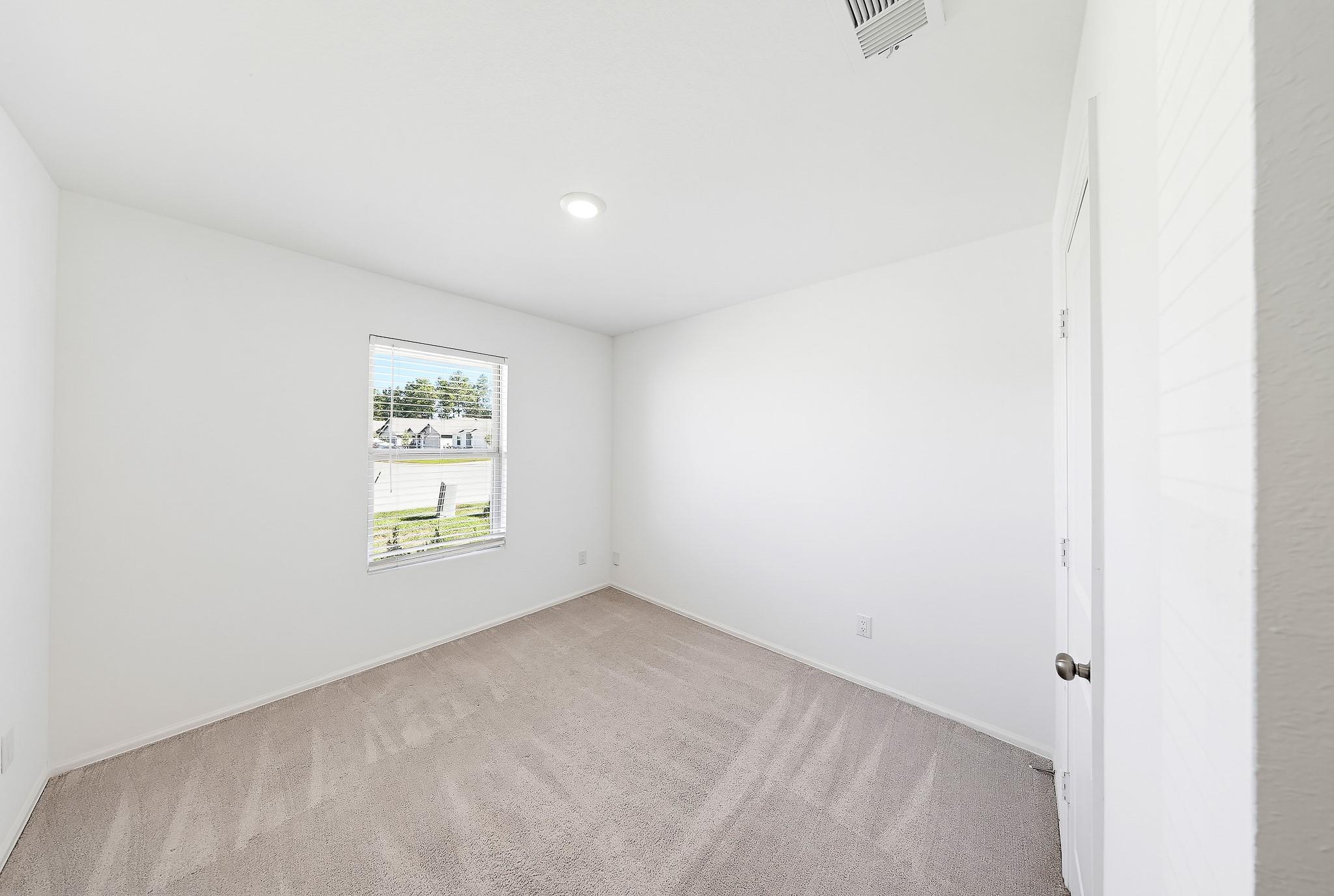 13946 Manatee Street Property Photo 12