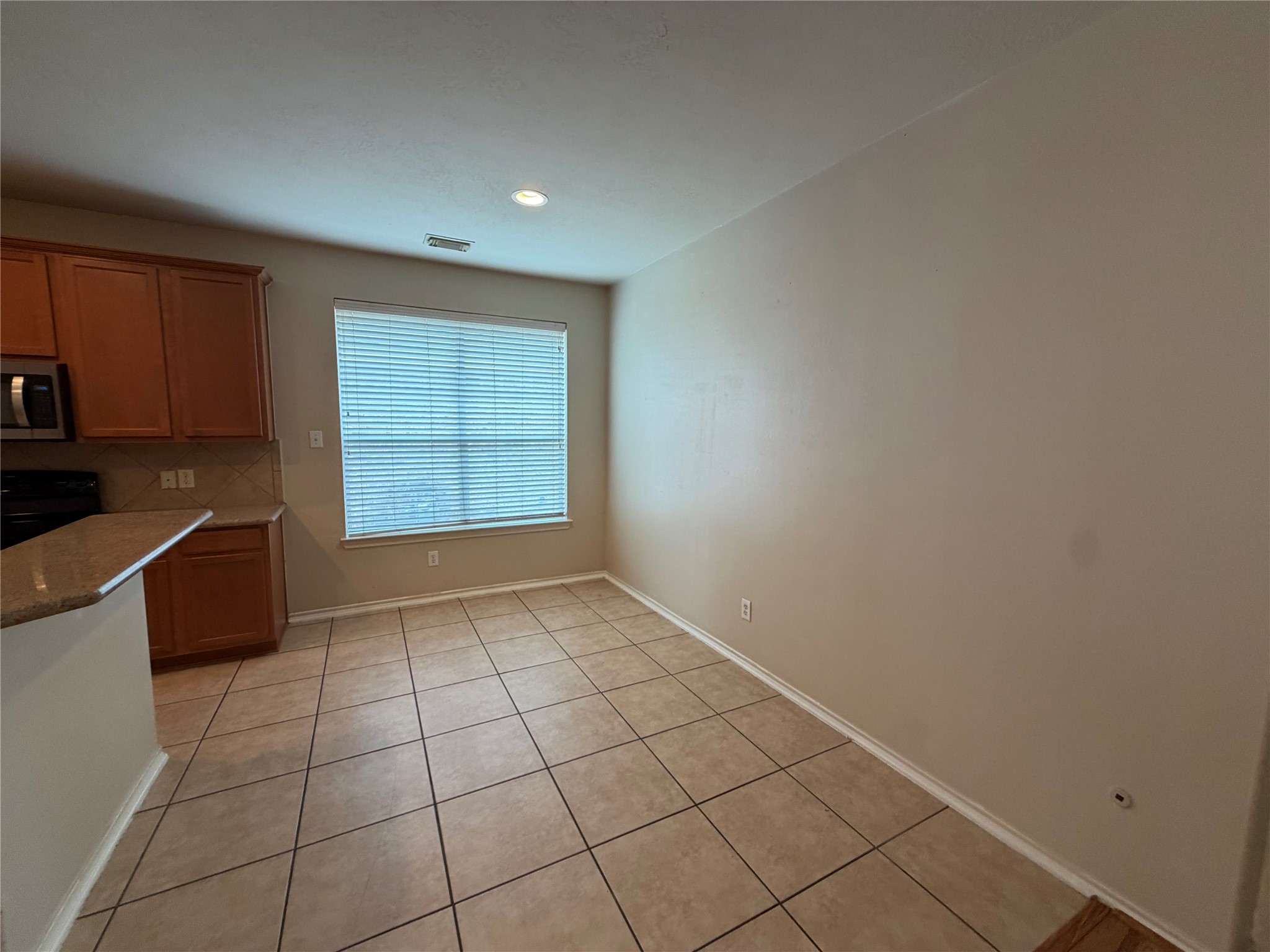12303 Iris Hollow Way Property Photo 2