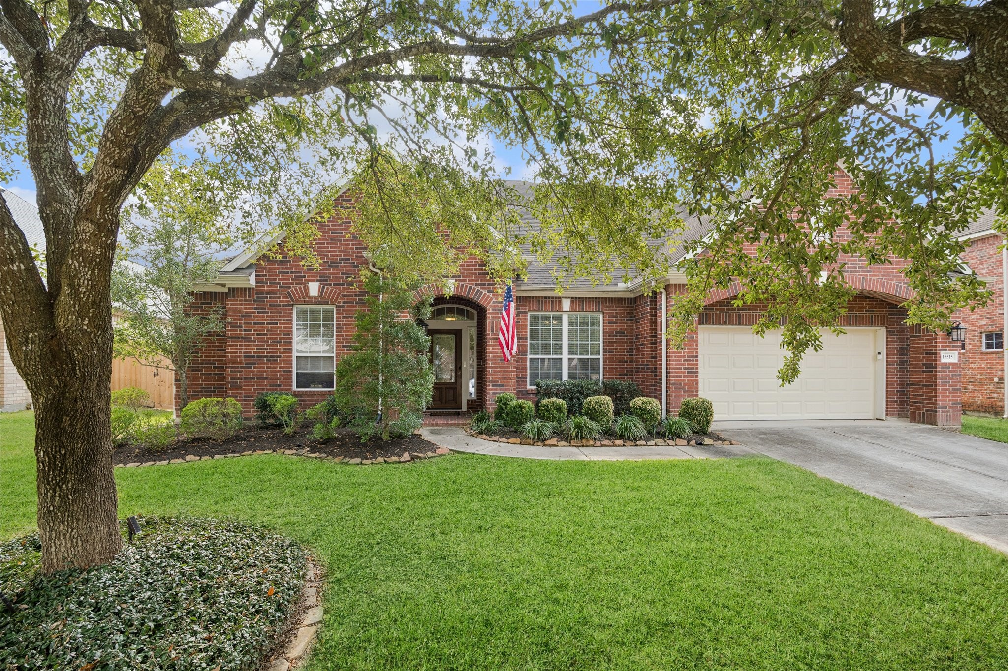 15515 Amber Hollow Lane