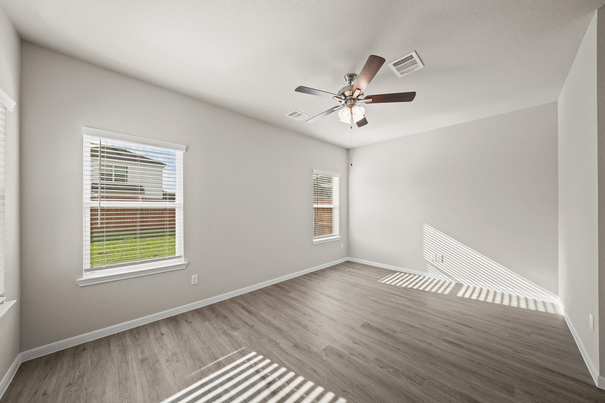 15029 Almeece Street Property Photo 4
