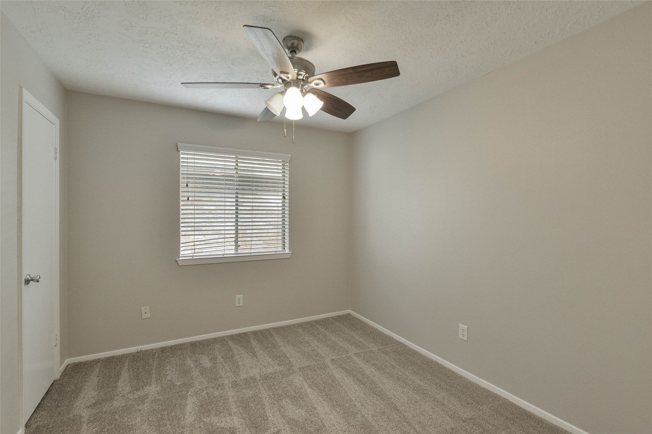 7211 Fuchsia Lane Property Photo 23