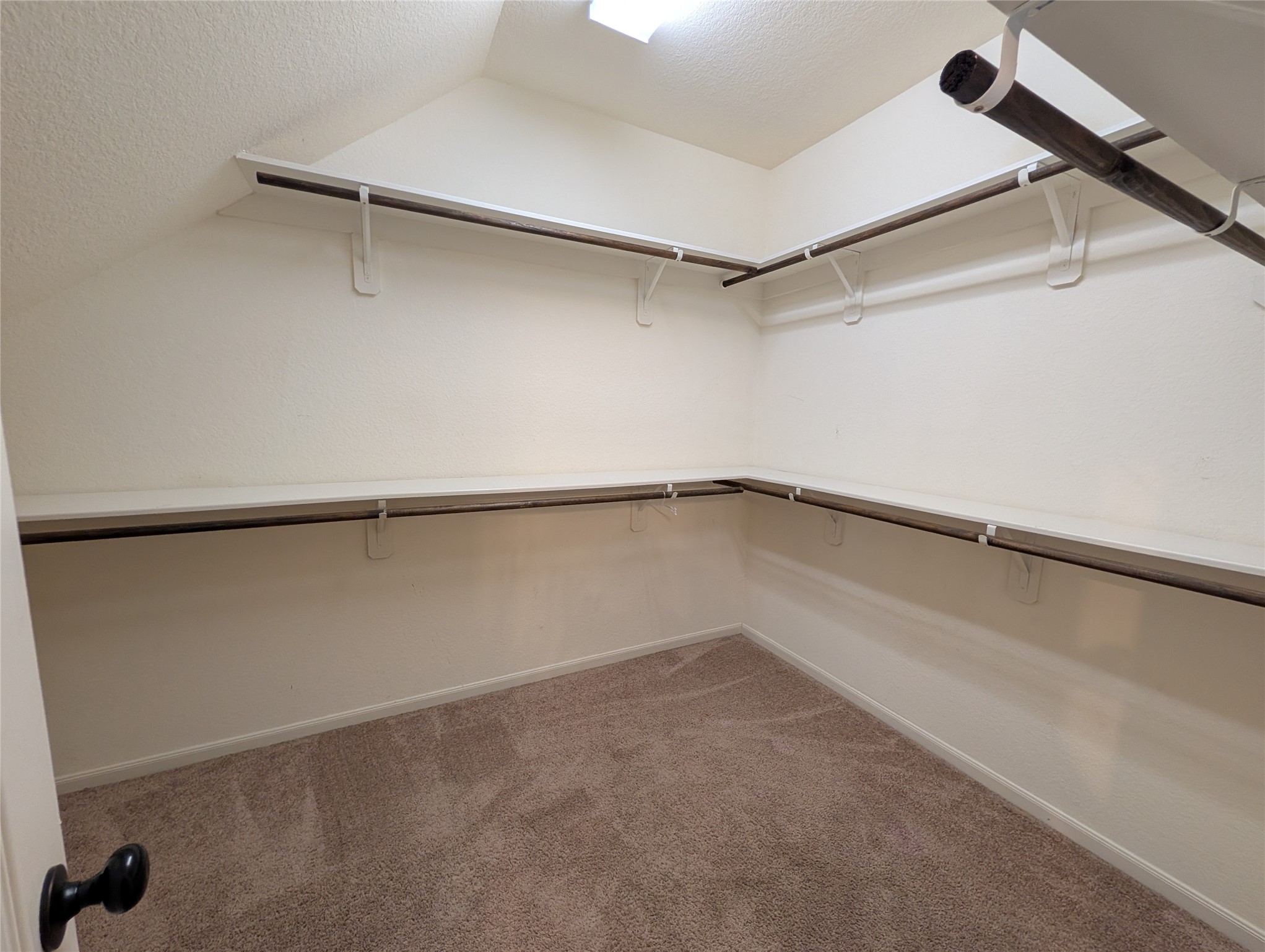 6614 Hunters Creek Lane Property Photo 12