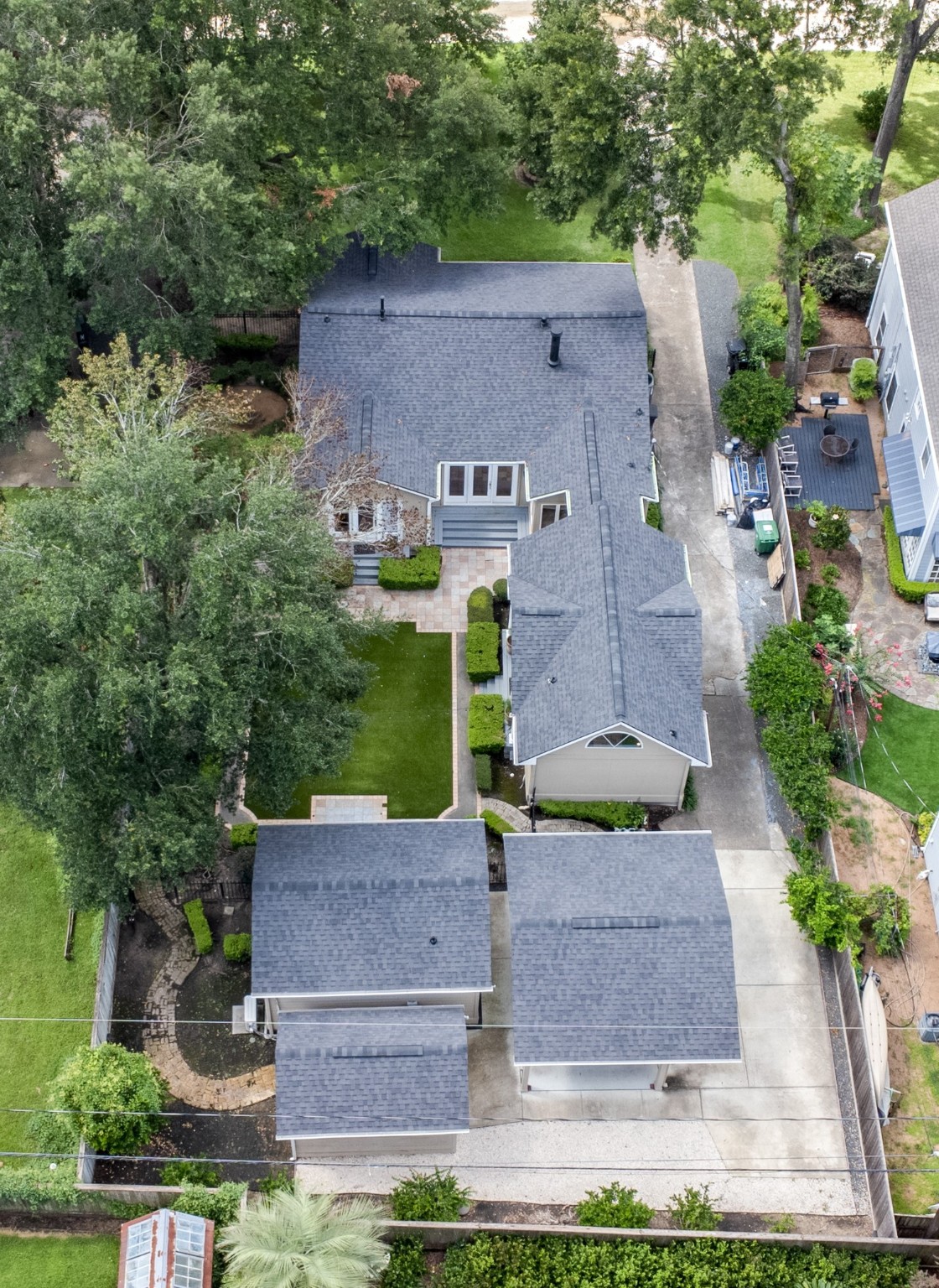 814 W 41st Street Property Photo 45