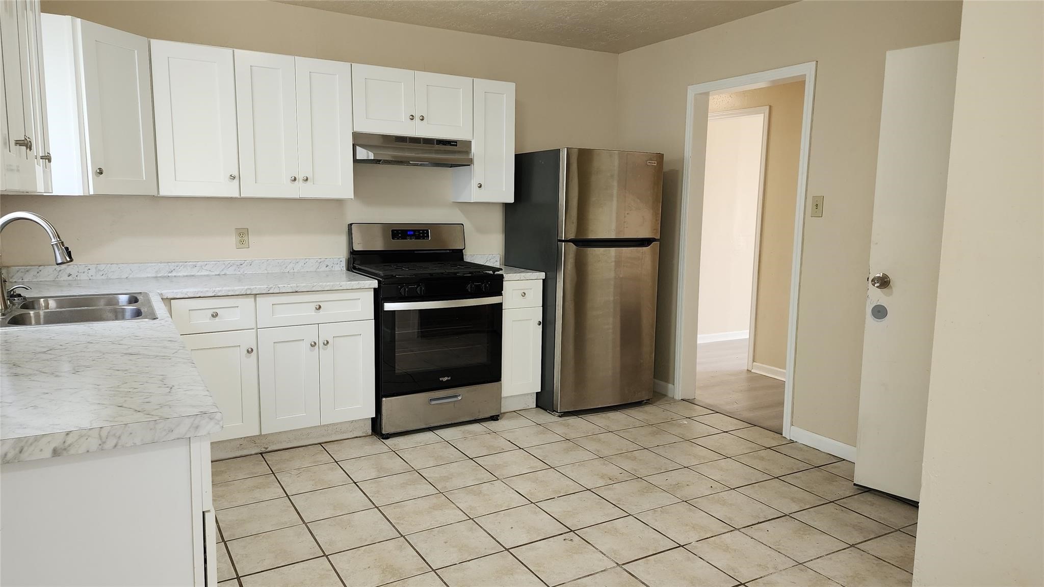 4415 Groton Drive Property Photo 3