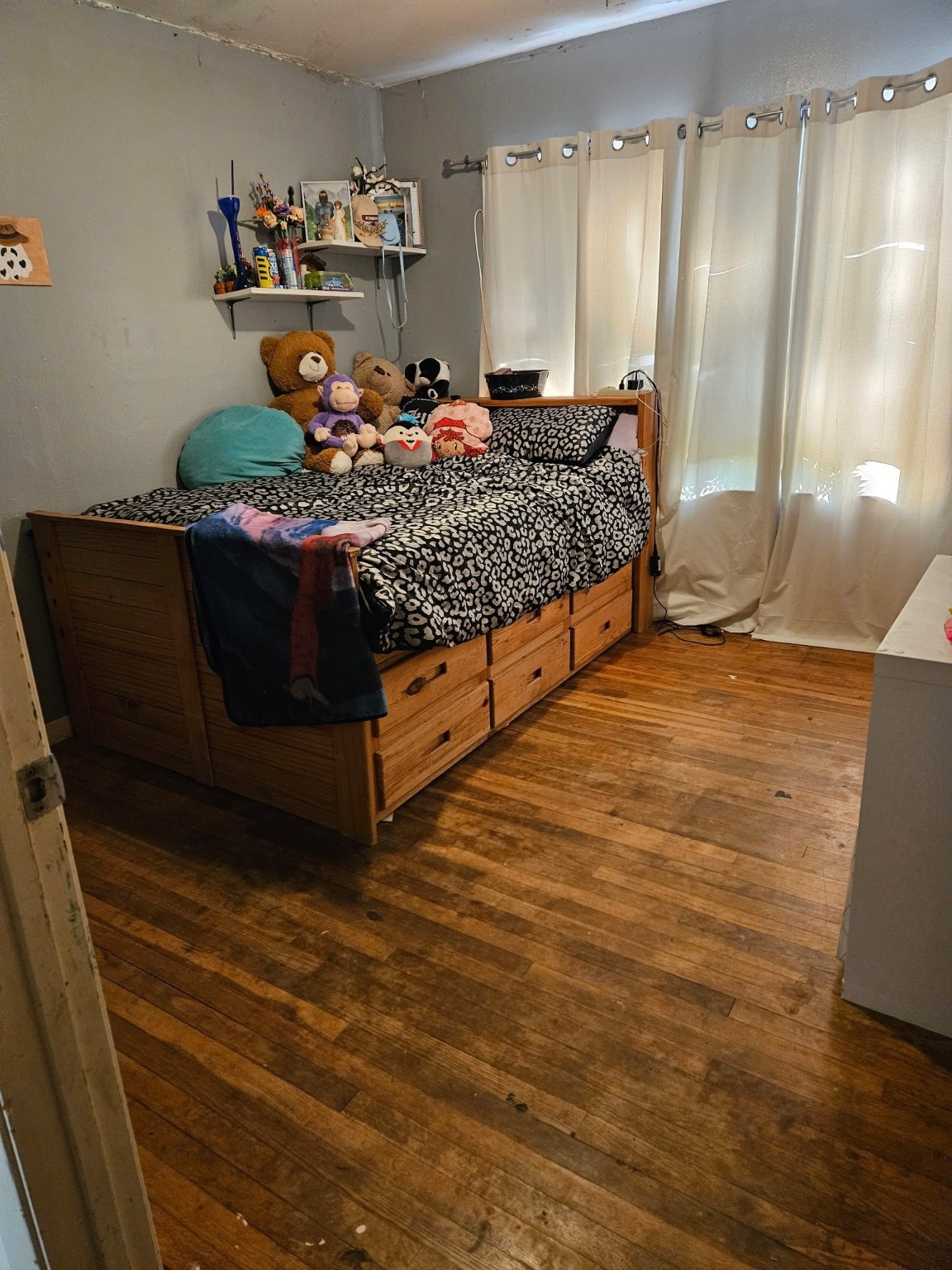 909 Peach Street Property Photo 19