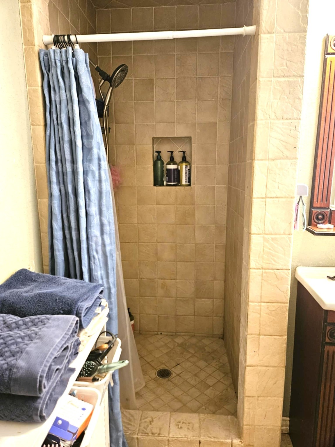 909 Peach Street Property Photo 27