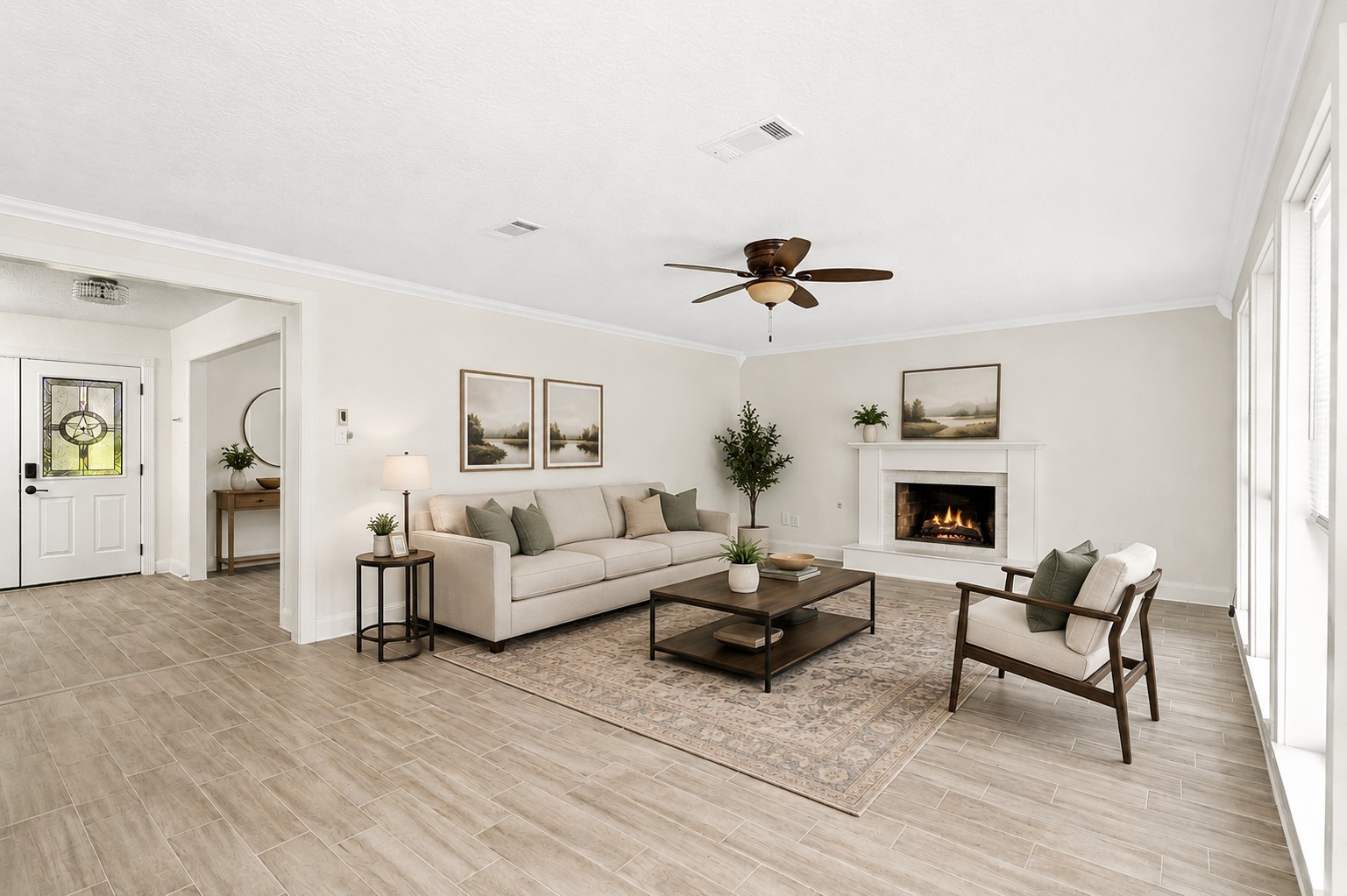 560 Landfall Lane Property Photo 2
