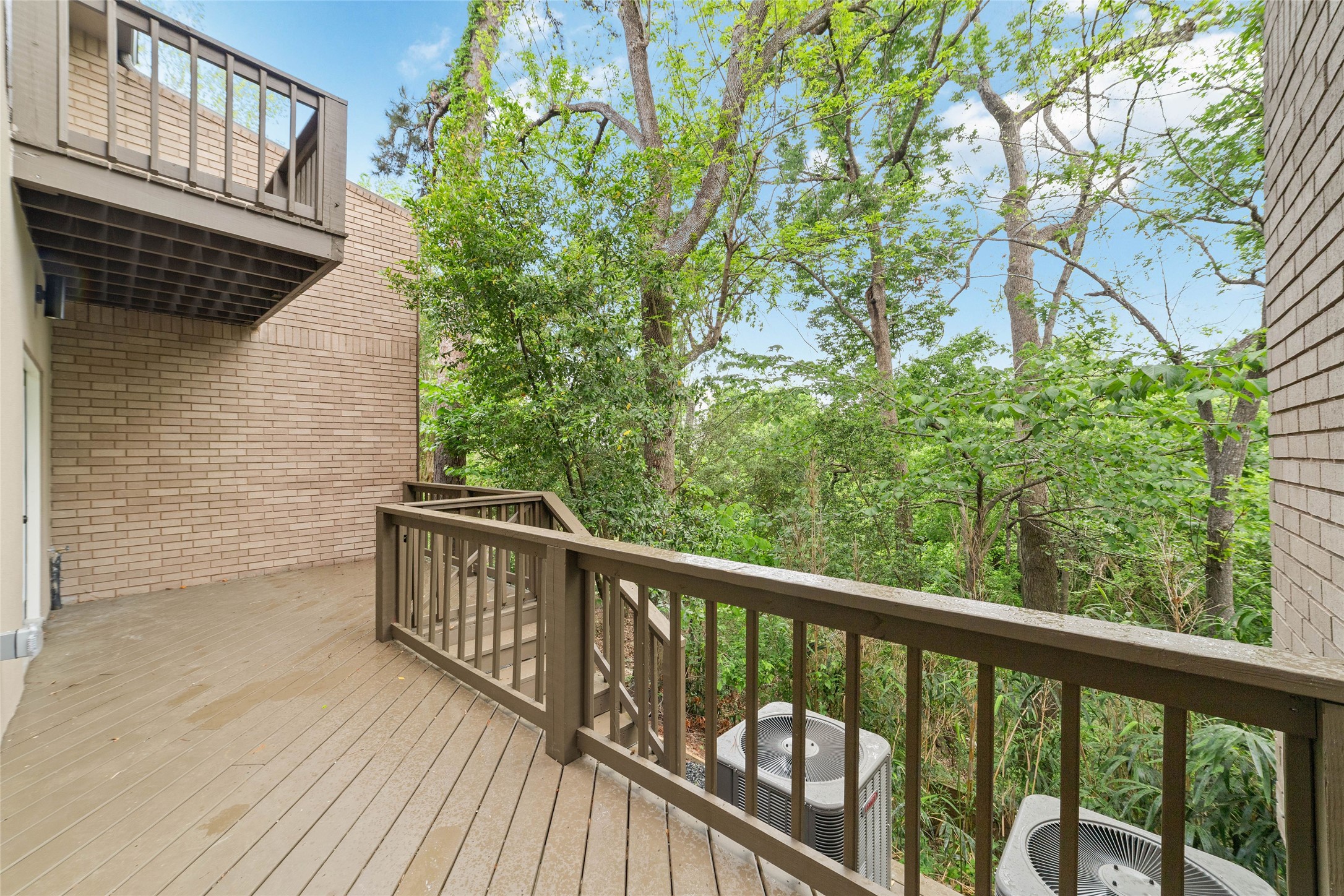 9374 Briar Forest Drive Property Photo 14