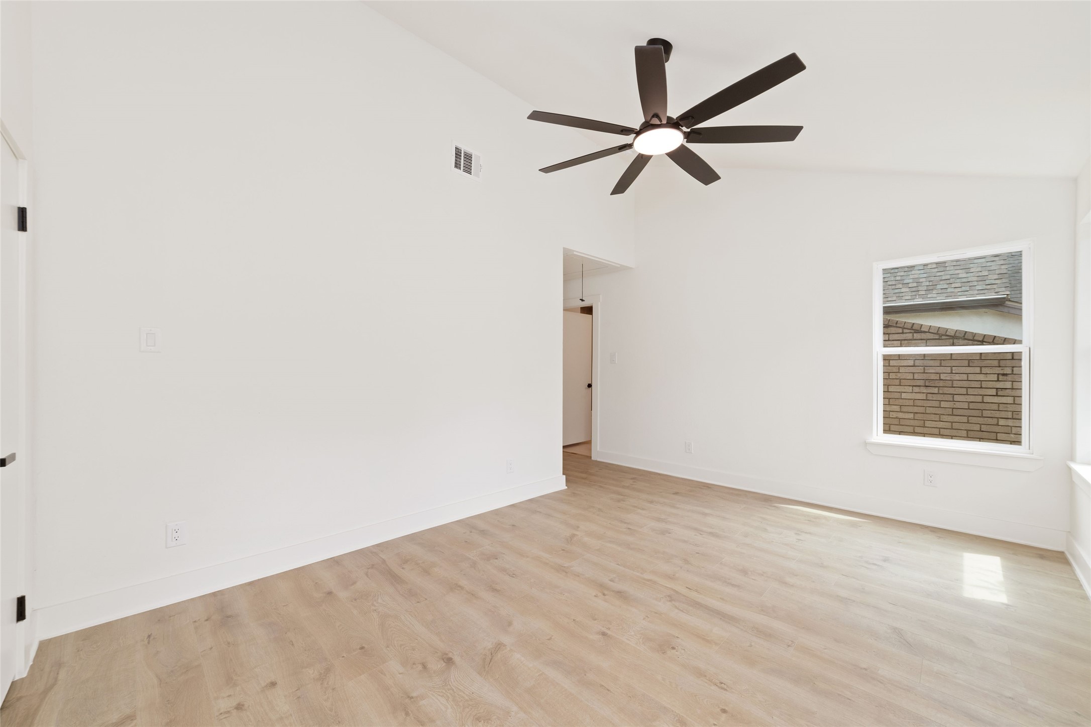 9374 Briar Forest Drive Property Photo 19