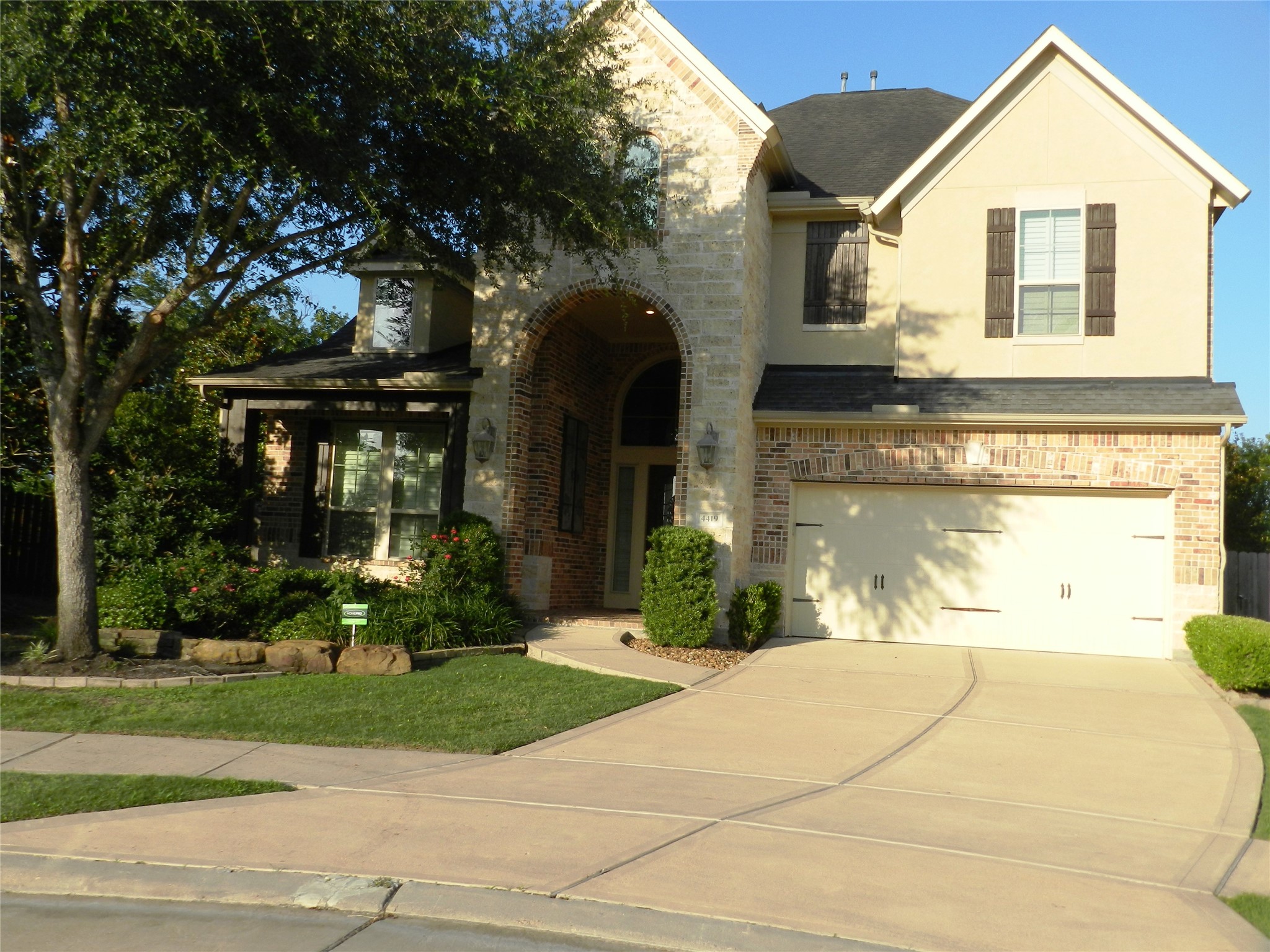 4419 Montcliff Bend Court Property Photo 2