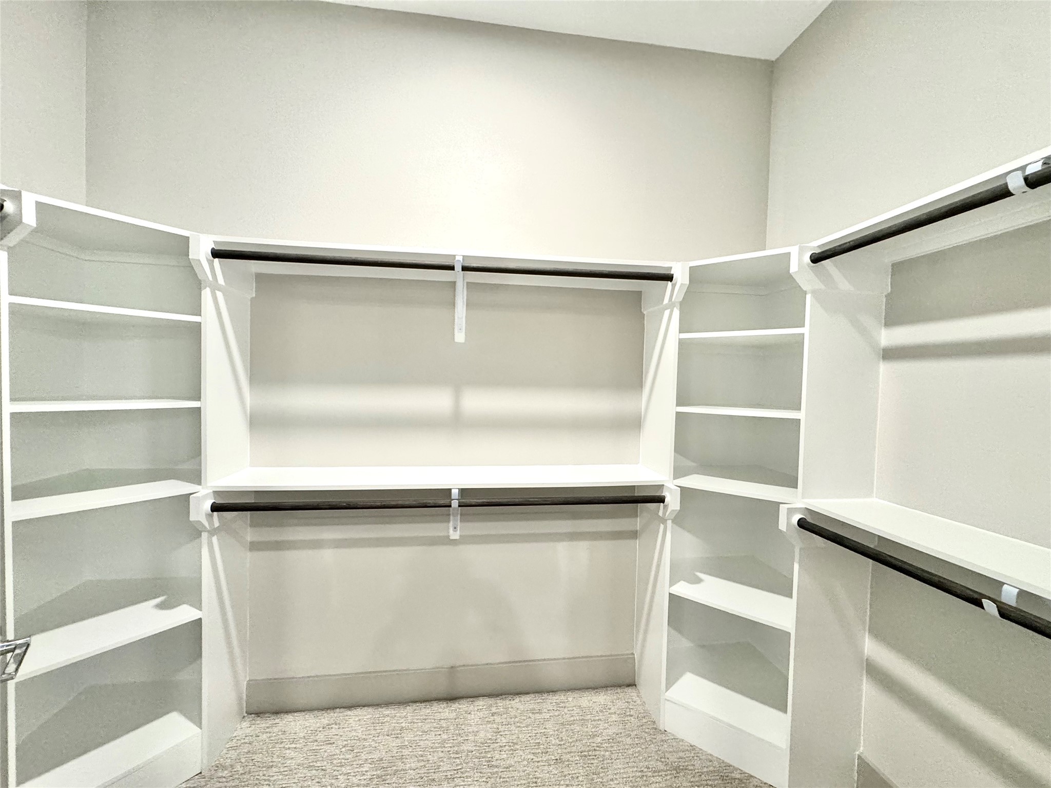 401 W 25th St Street 2325 Property Photo 19