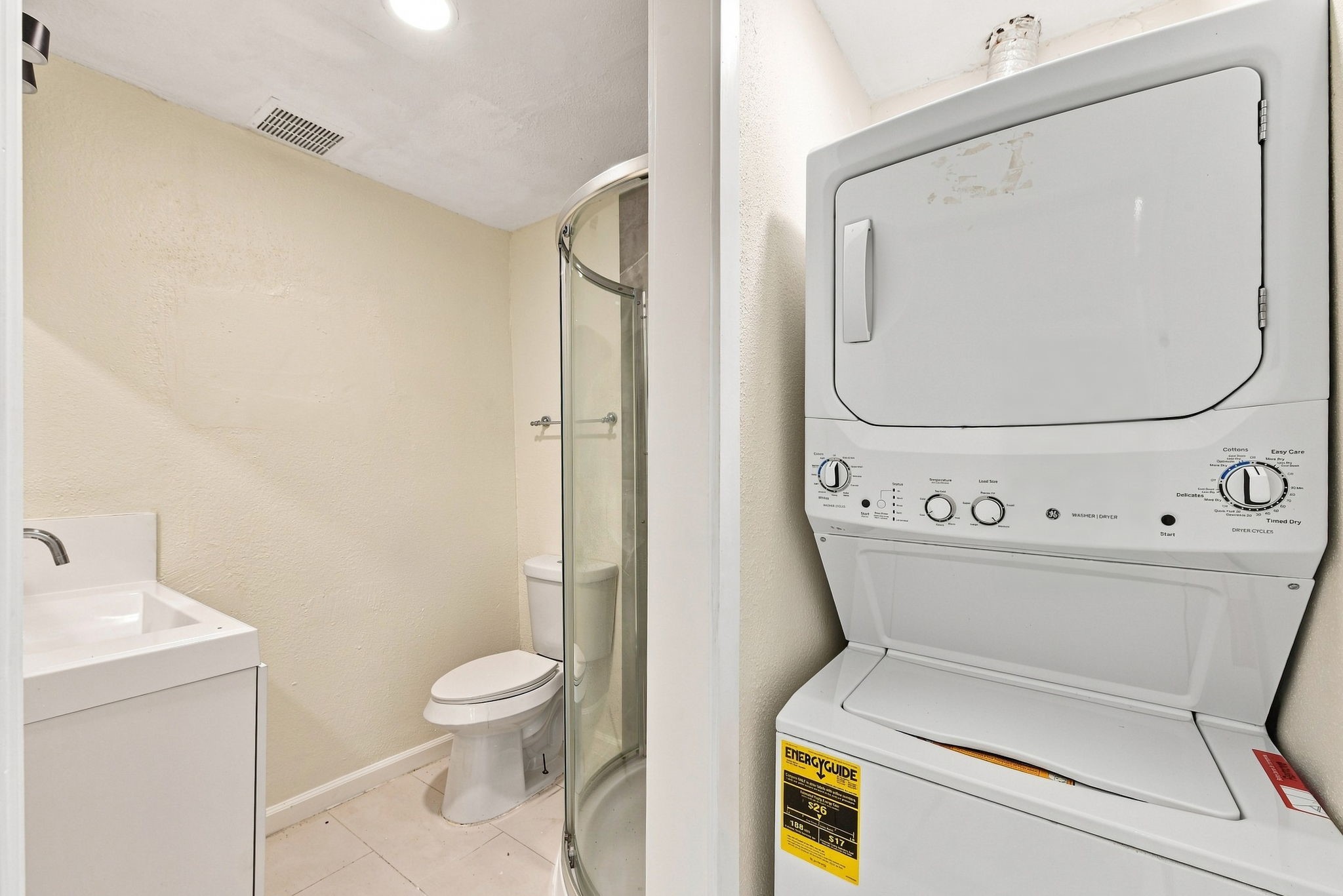 1012 W Hart Avenue Property Photo 18