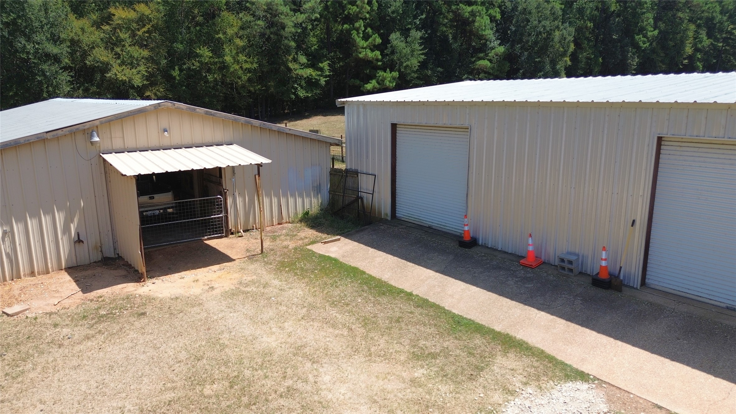 1789 Fm 2076 Property Photo 9
