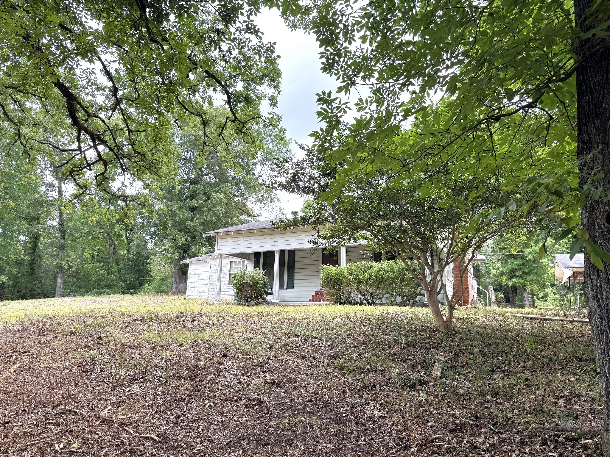 704 E Elder Street Property Photo 13