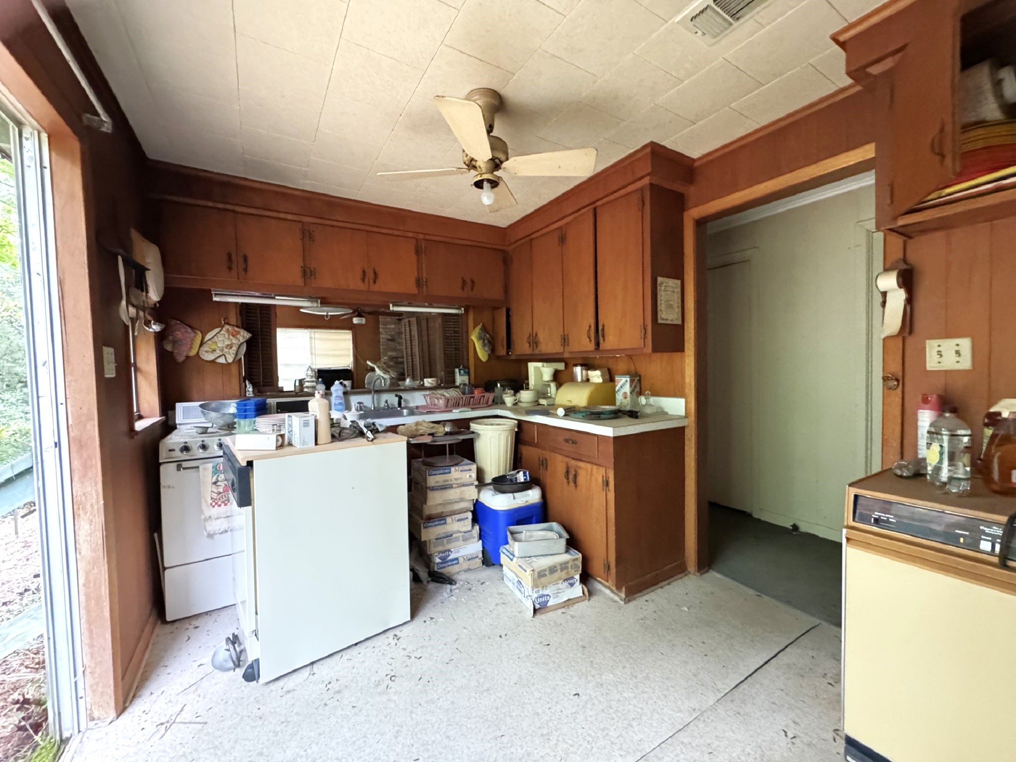 704 E Elder Street Property Photo 44