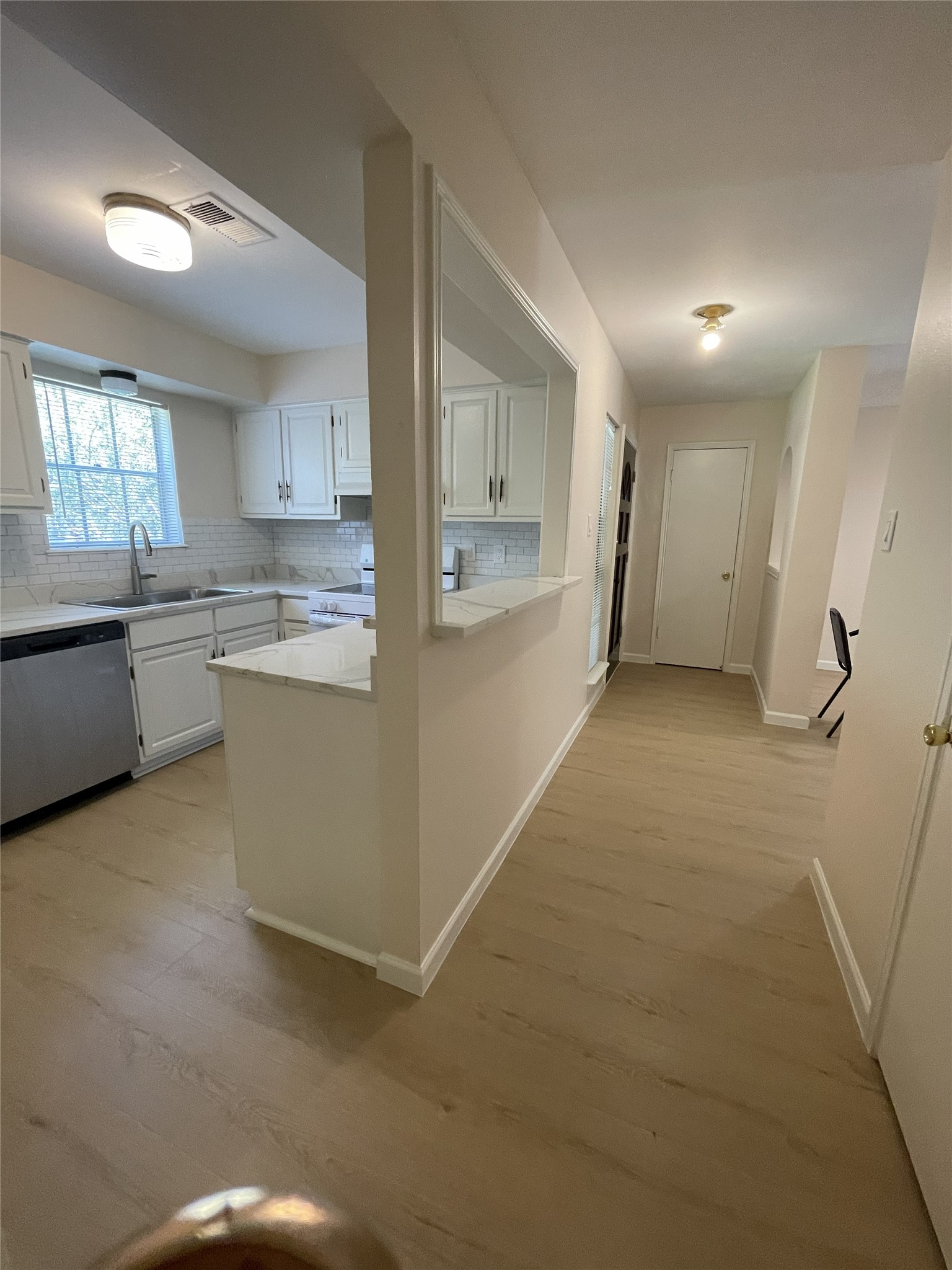 864 A Wax Myrtle Lane Property Photo 13