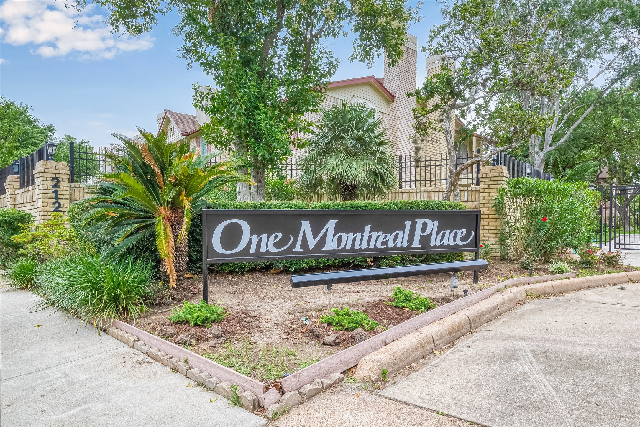 2120 El Paseo Street 2425 Property Photo 33