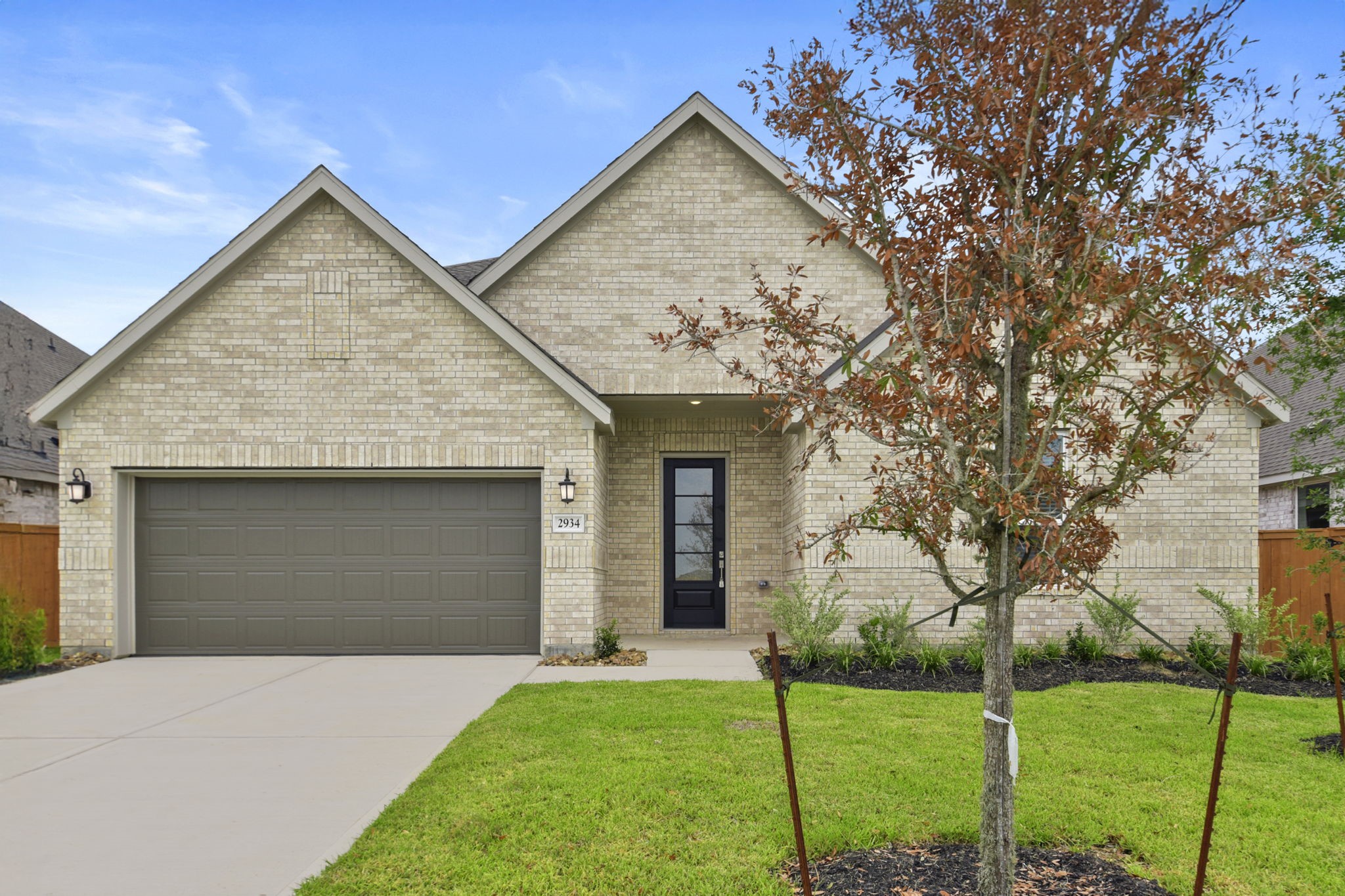 2934 Palm Branch Dr Property Photo 2