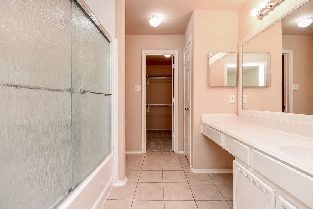 9602 Siano Pines Drive Property Photo 22