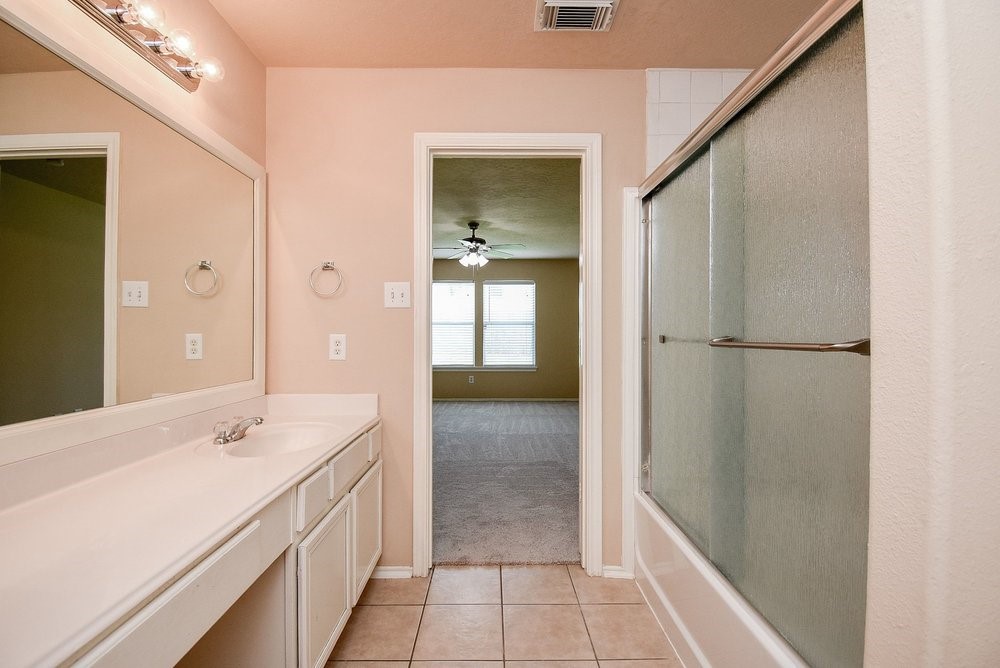 9602 Siano Pines Drive Property Photo 23