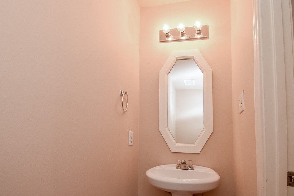 9602 Siano Pines Drive Property Photo 39