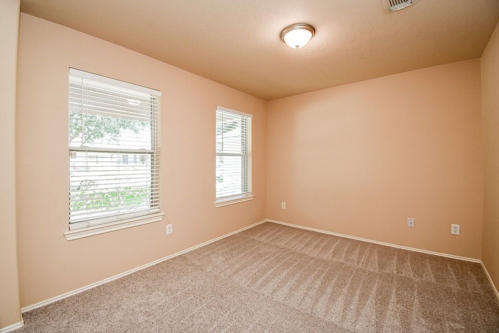 9602 Siano Pines Drive Property Photo 42