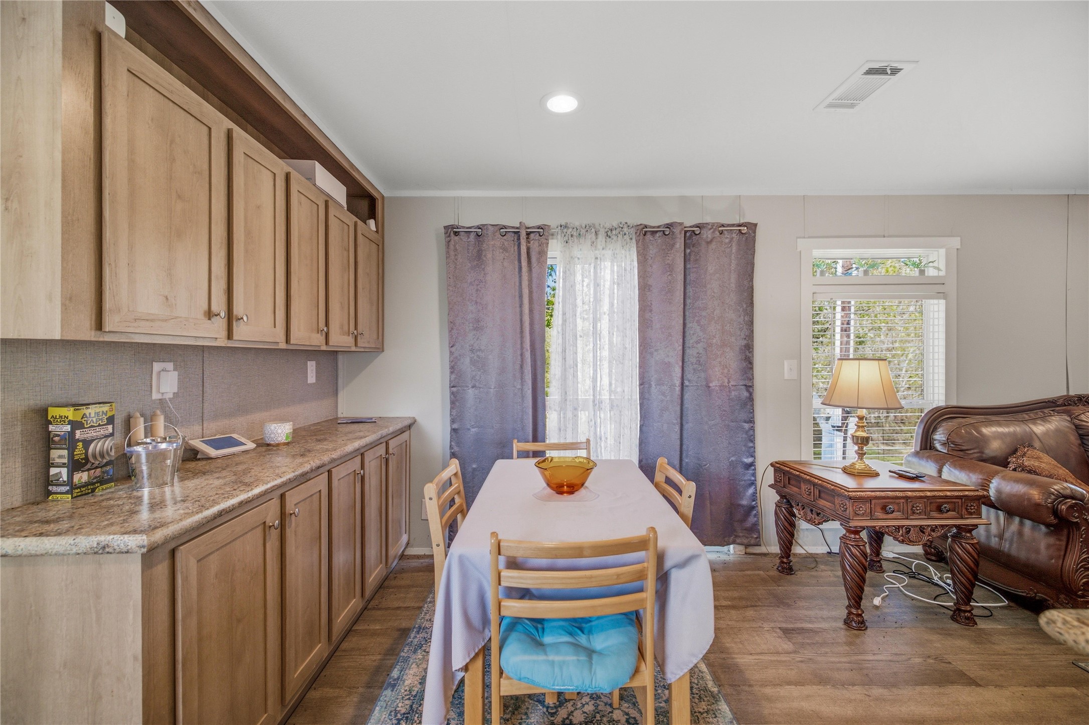 112 E Toledo Street Property Photo 14