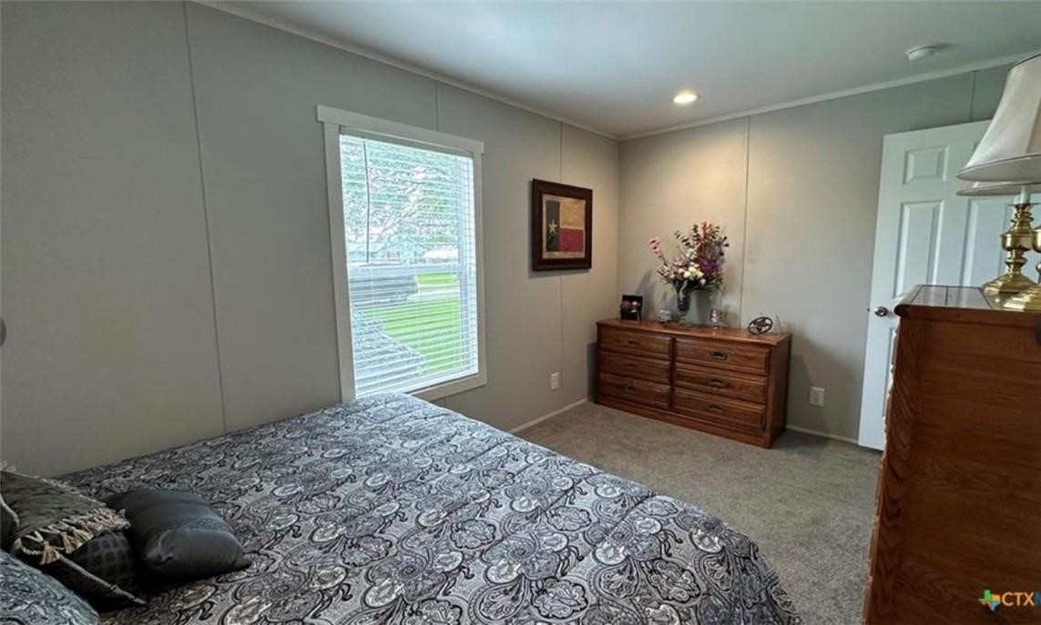 112 E Toledo Street Property Photo 16