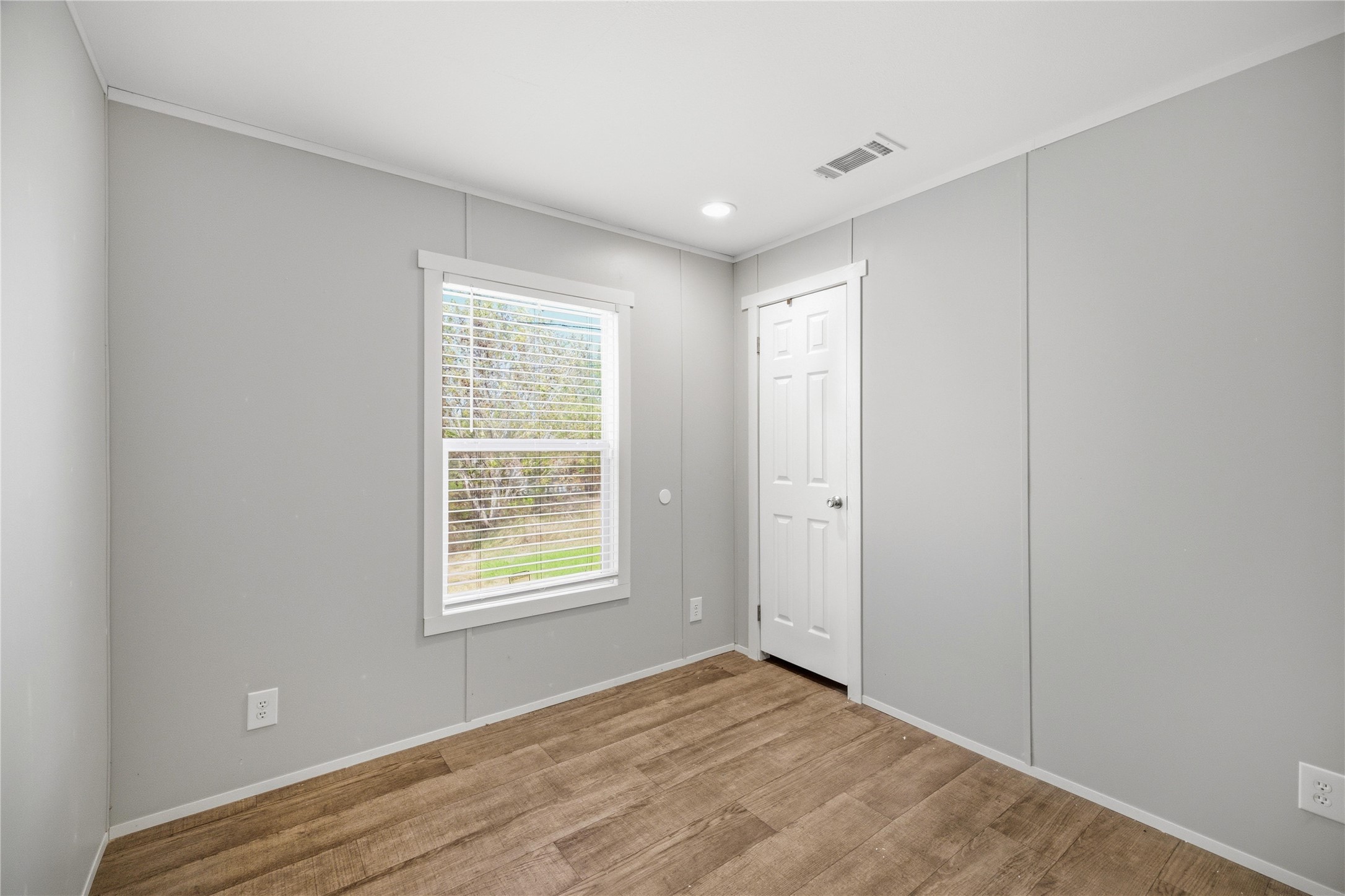 112 E Toledo Street Property Photo 21