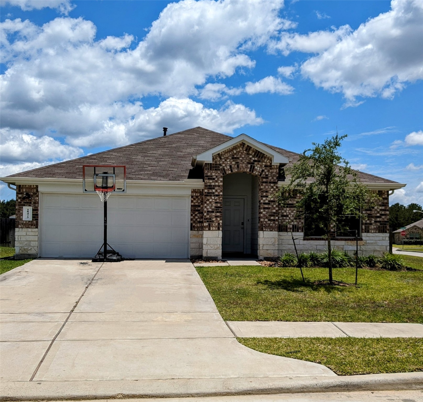 18475 Tenaha Mill Drive Property Photo 1