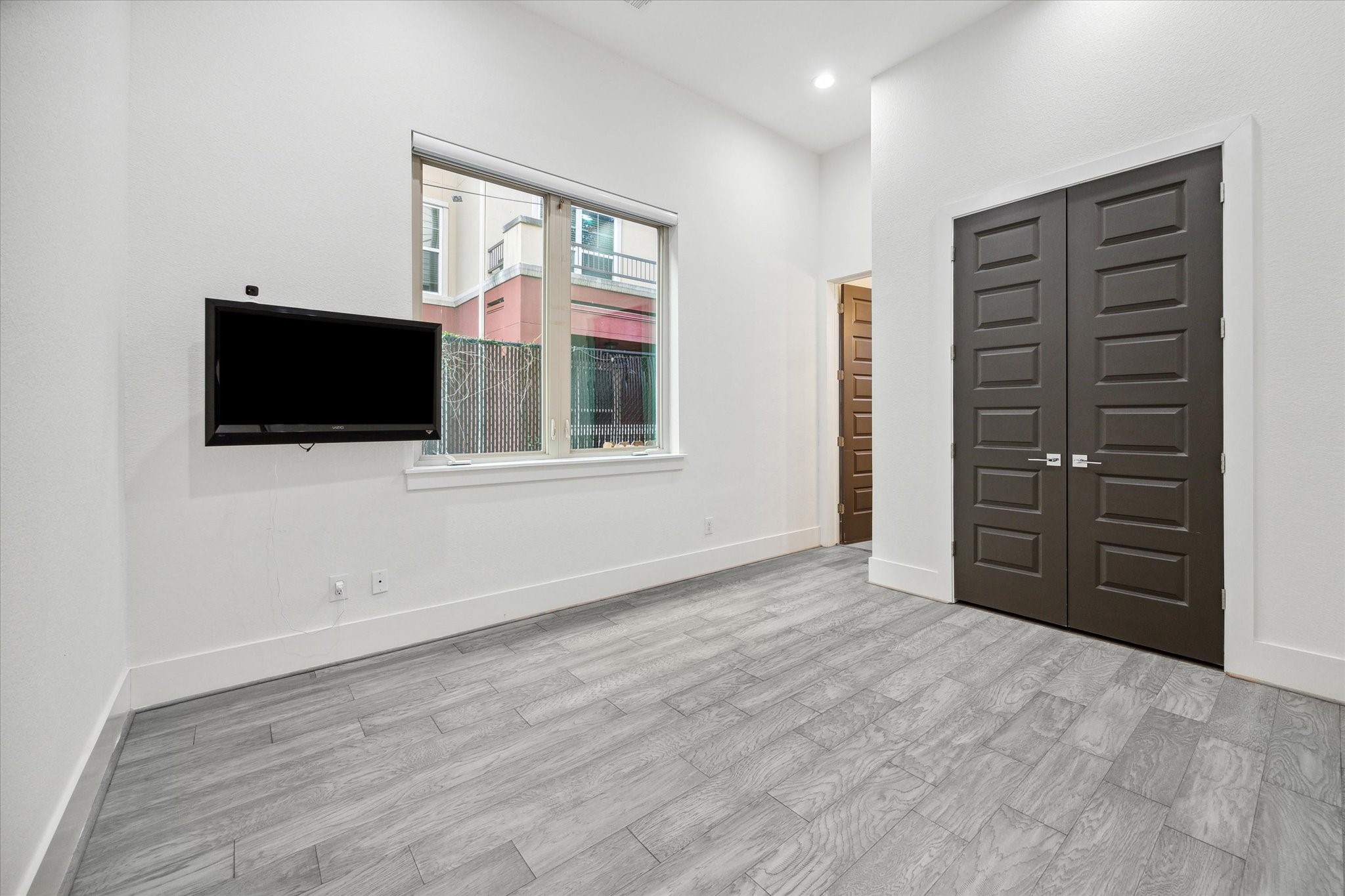 710 Stanford Street C Property Photo 25