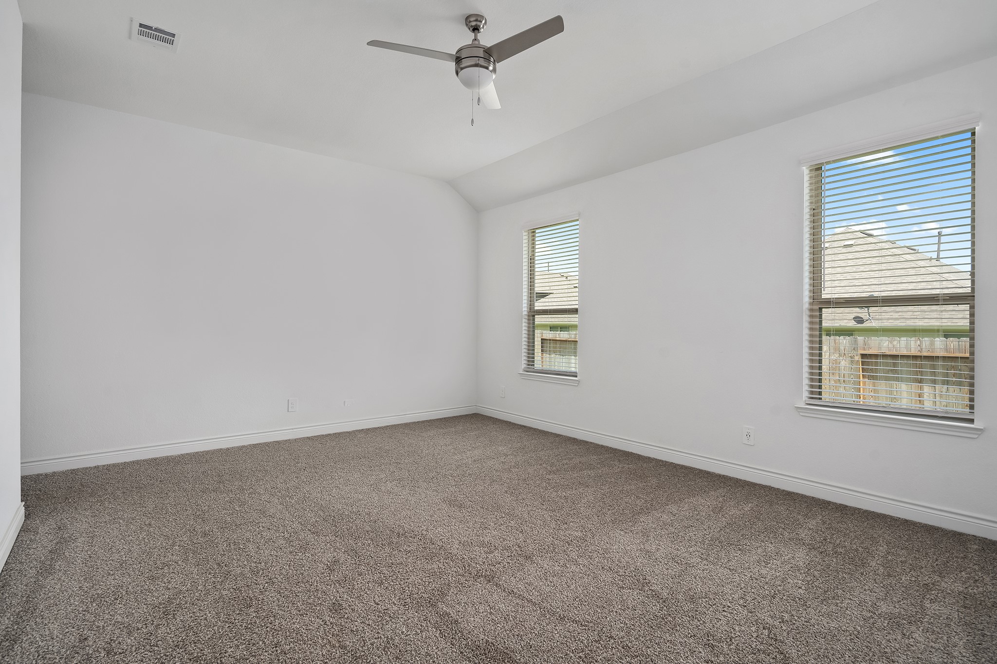 1539 Oakdale Crest Road Property Photo 18