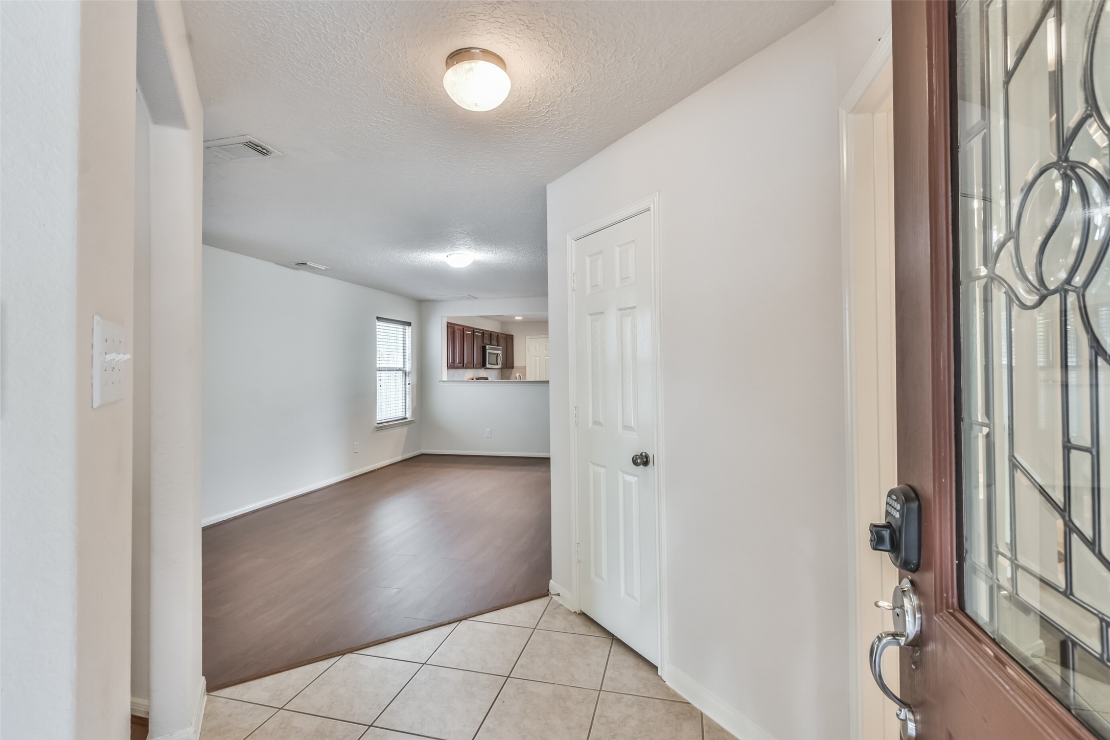 29315 Hickory Terrace Drive Property Photo 6