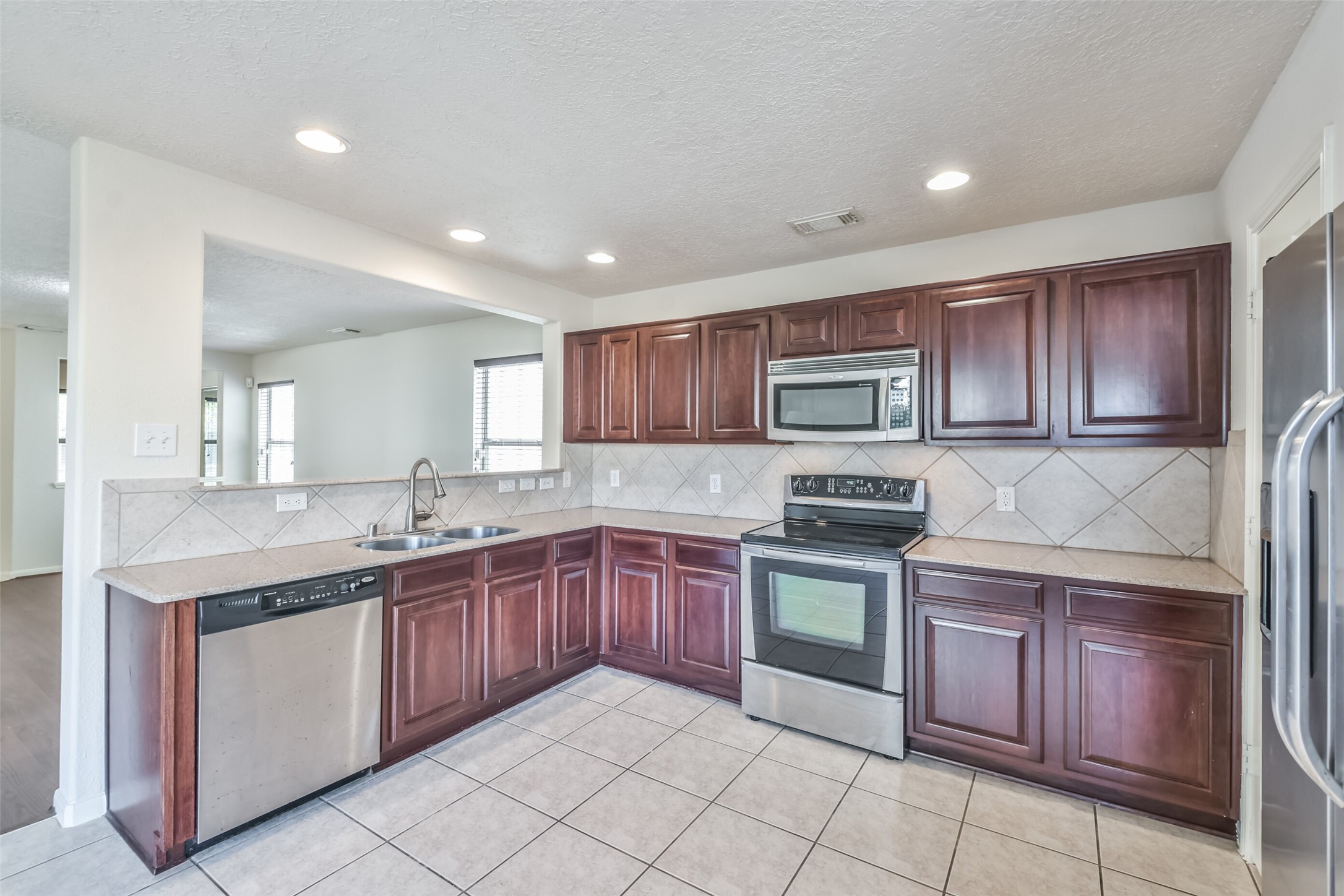 29315 Hickory Terrace Drive Property Photo 17